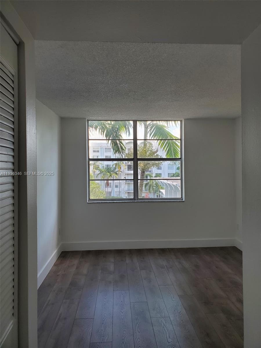 MONTECARLO CONDO · #D-412 in Miami - Photo 7
