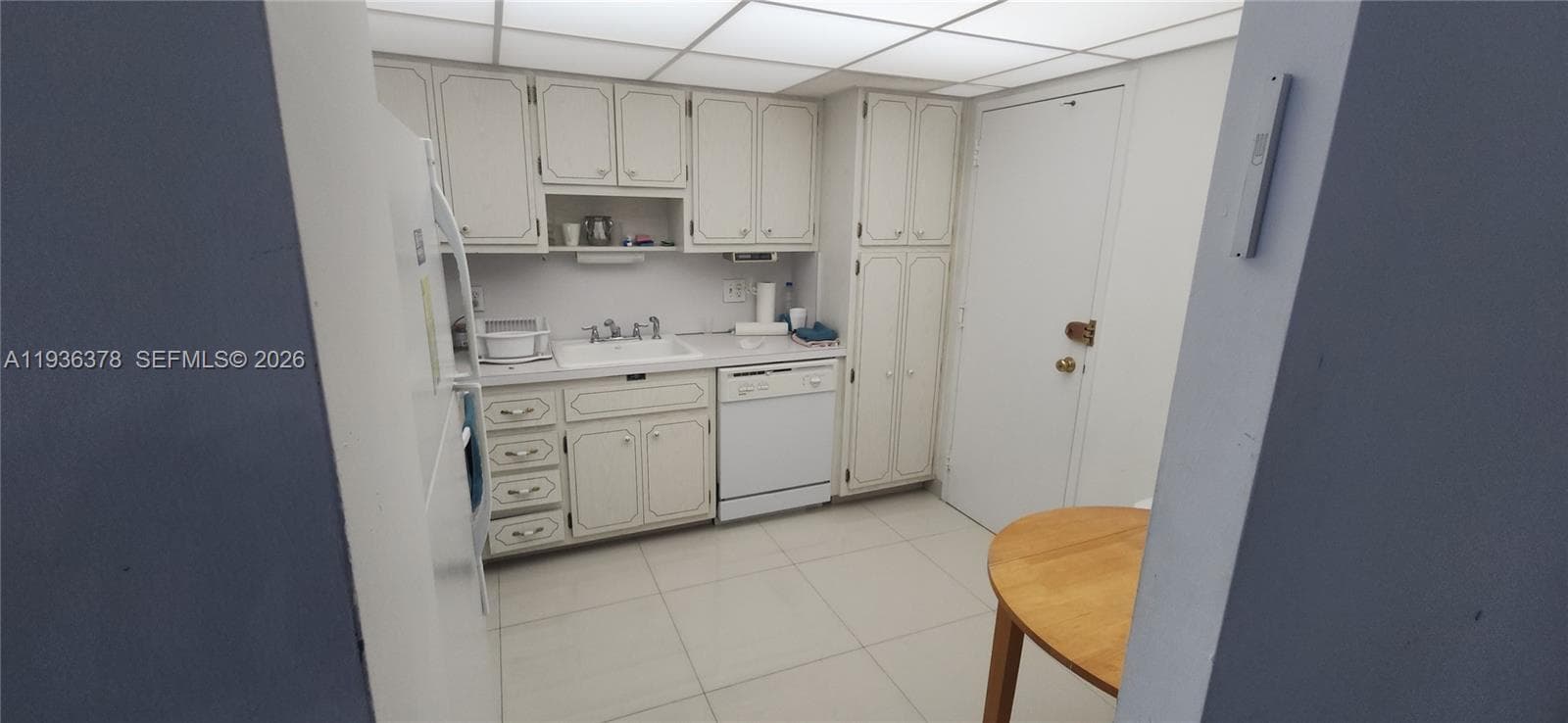 HEMISPHERES CONDO · #15H in Hallandale Beach - Photo 6
