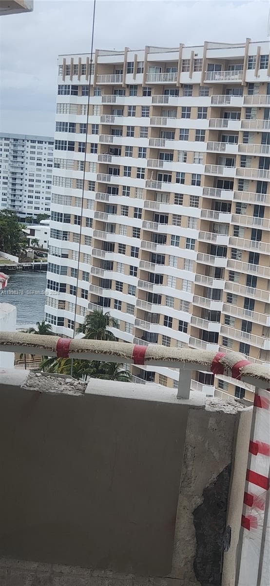 HEMISPHERES CONDO · #15H in Hallandale Beach - Photo 81
