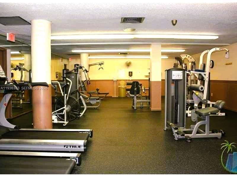 HEMISPHERES CONDO · #15H in Hallandale Beach - Photo 58