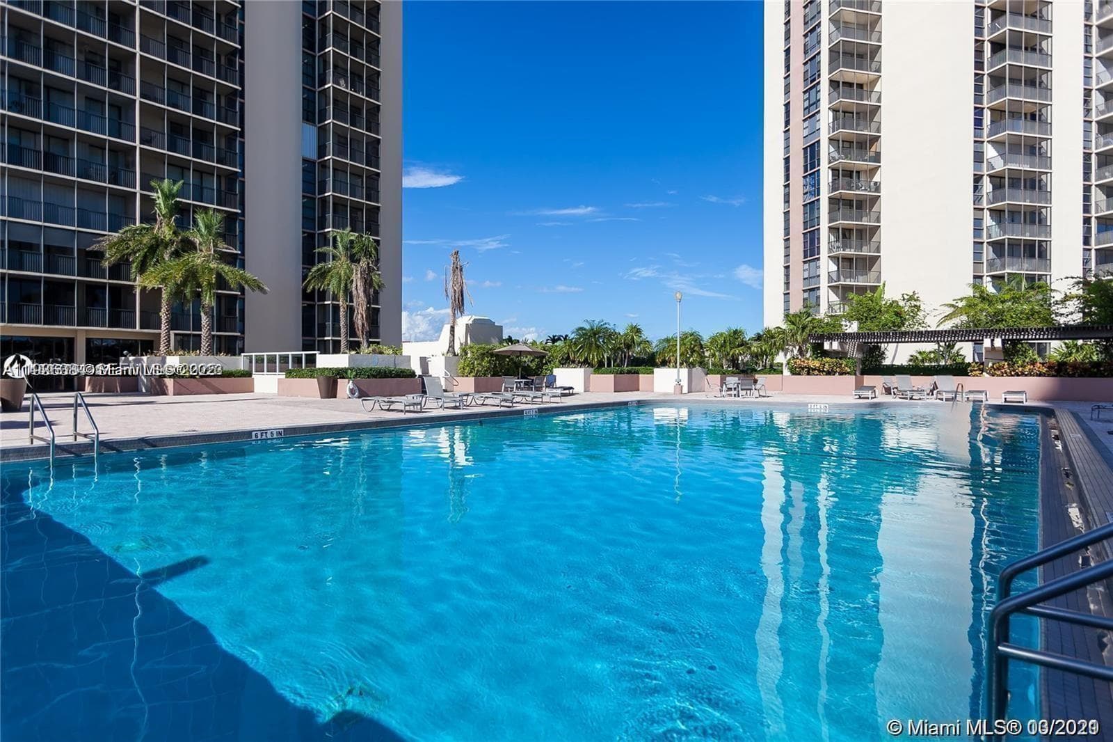 CORONADO CONDO · #2539 in Aventura - Photo 19