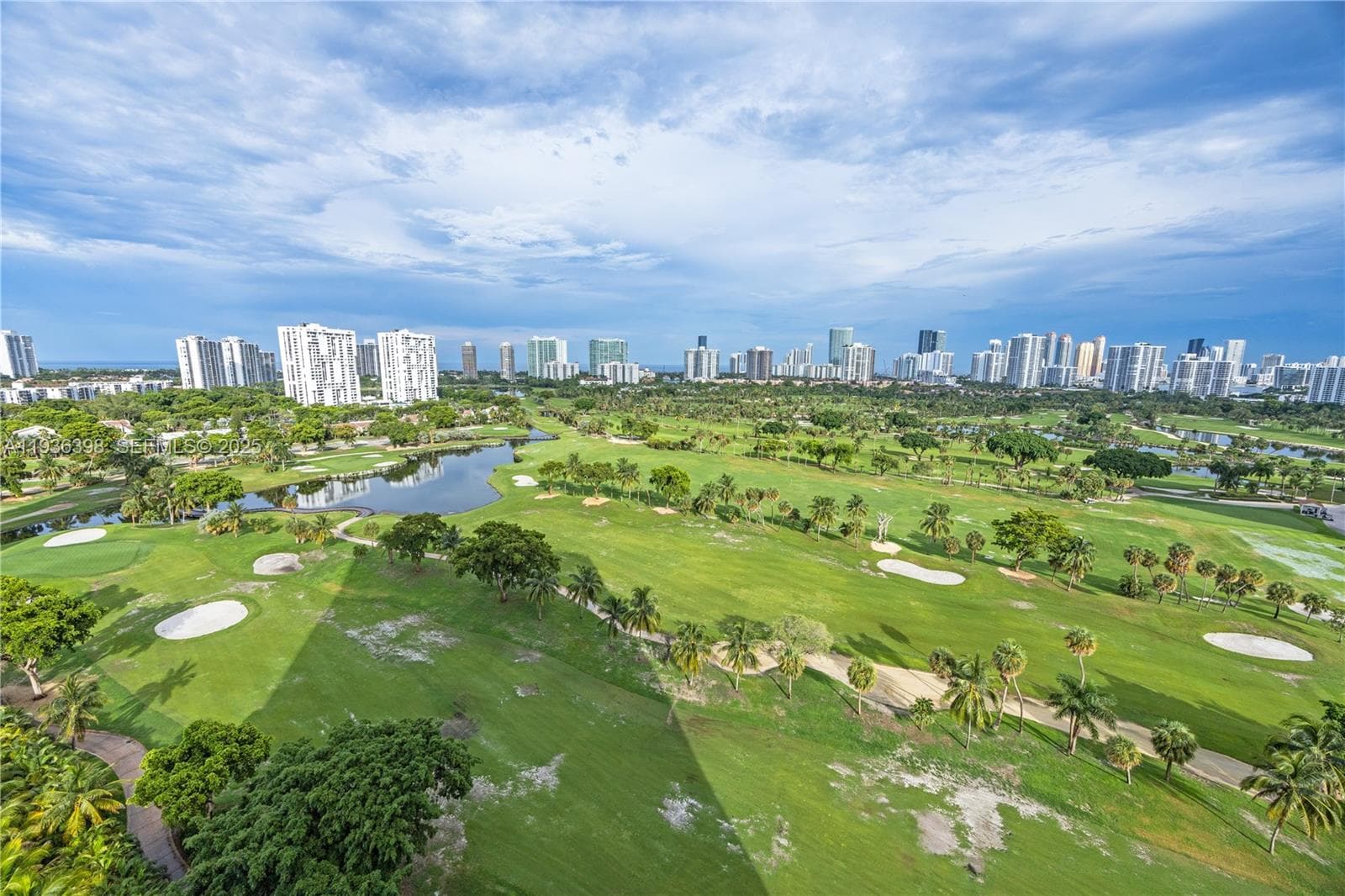 Coronado Condo · #1905 in Aventura - Photo 23