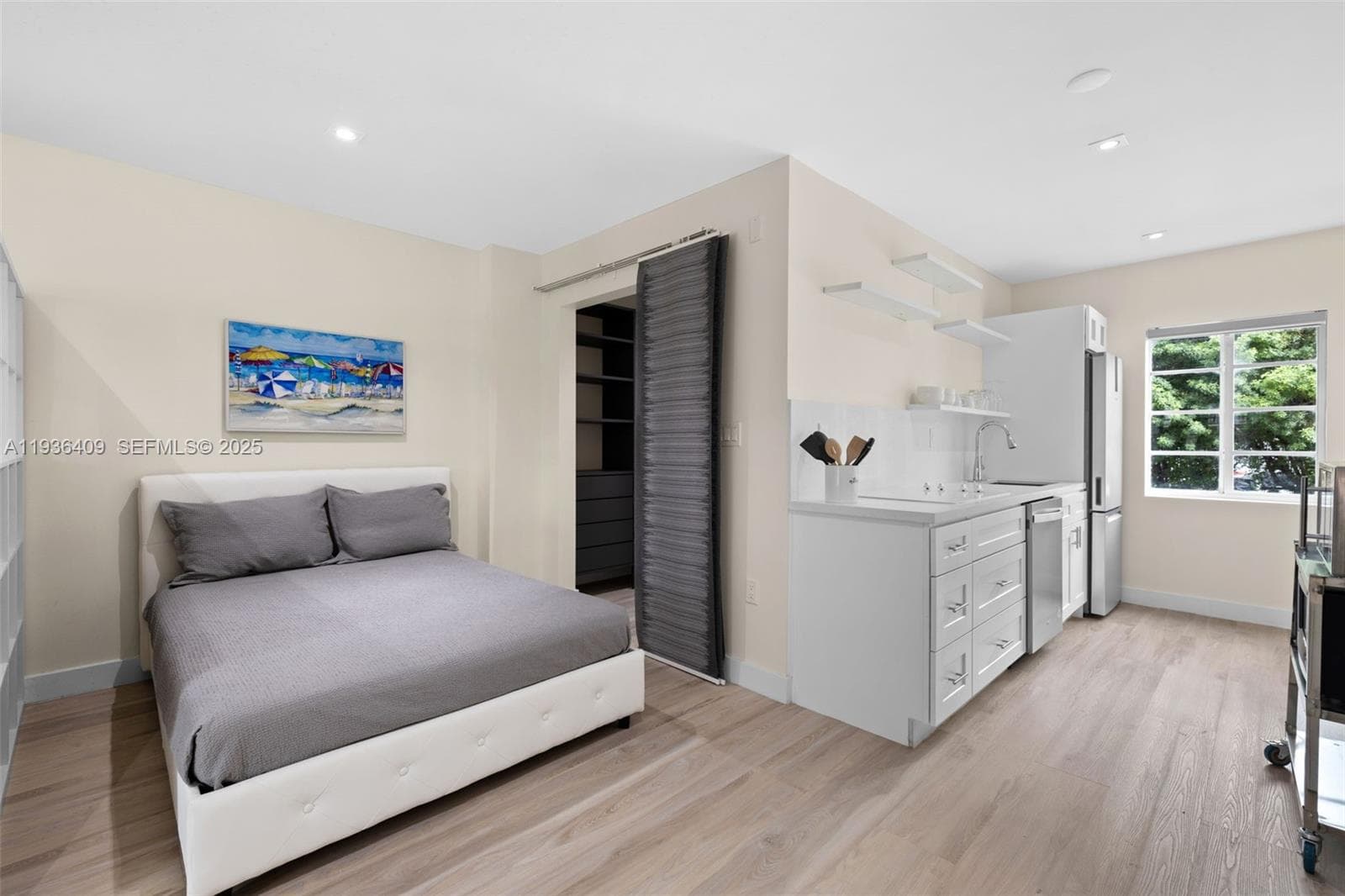 KEN MAE GARDEN CONDO · #4 in Miami Beach - Photo 6