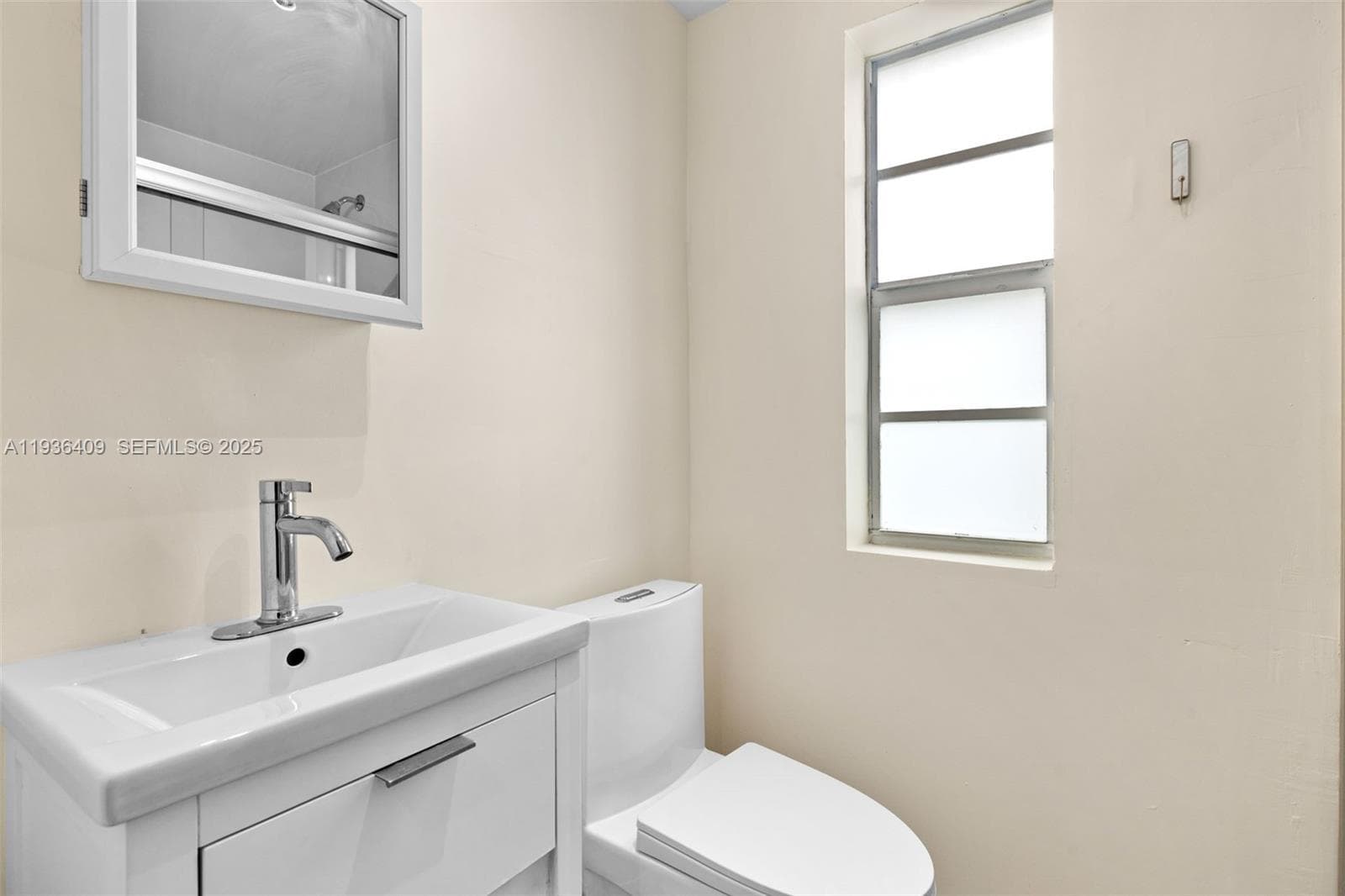 KEN MAE GARDEN CONDO · #4 in Miami Beach - Photo 21