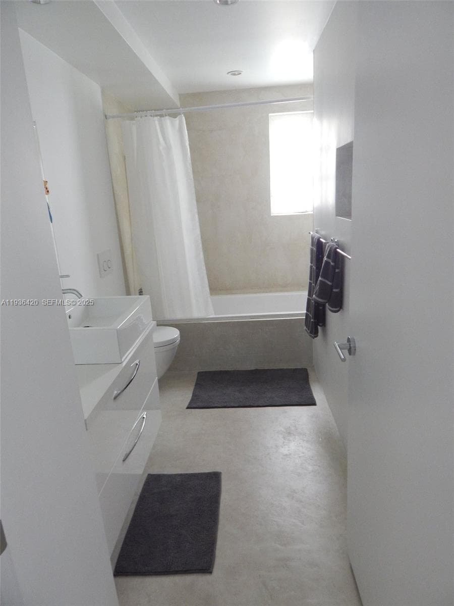SOUTH BEACH RESIDENCES CO · #102 in Miami Beach - Photo 15