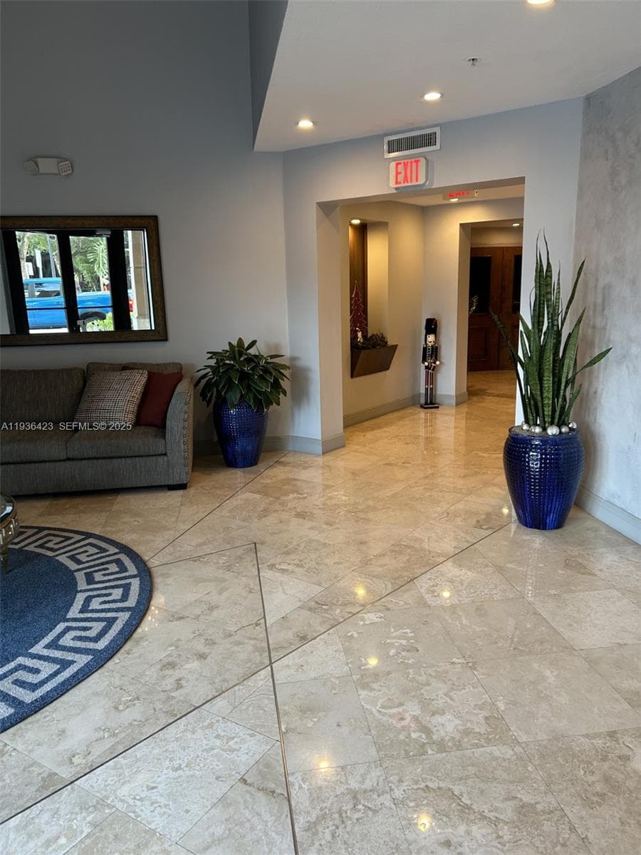 KEYSTONE VILLAS CONDO · #508 in Miami - Photo 9