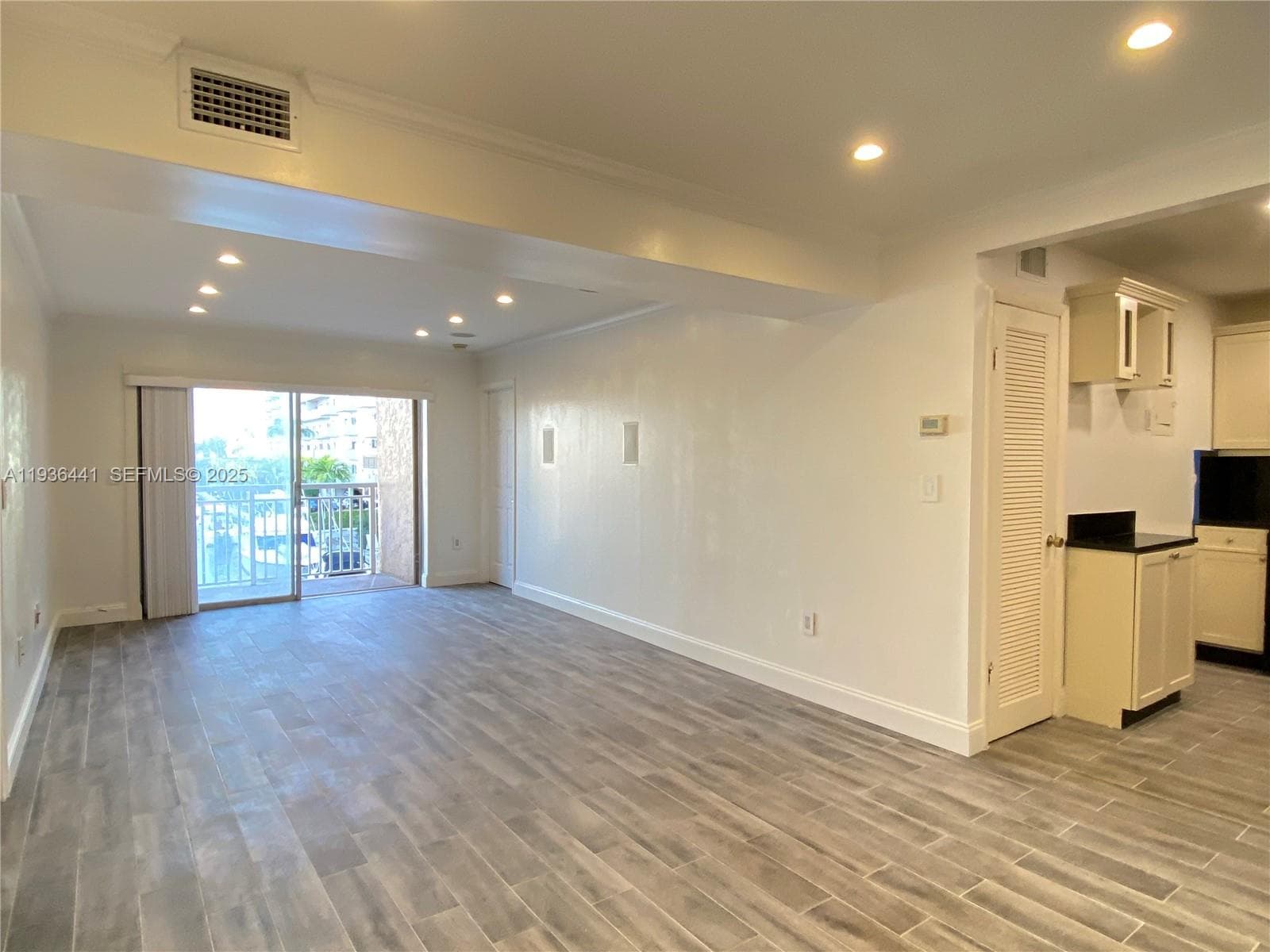 FLORENCE CONDO · #208 in North Miami Beach - Photo 5