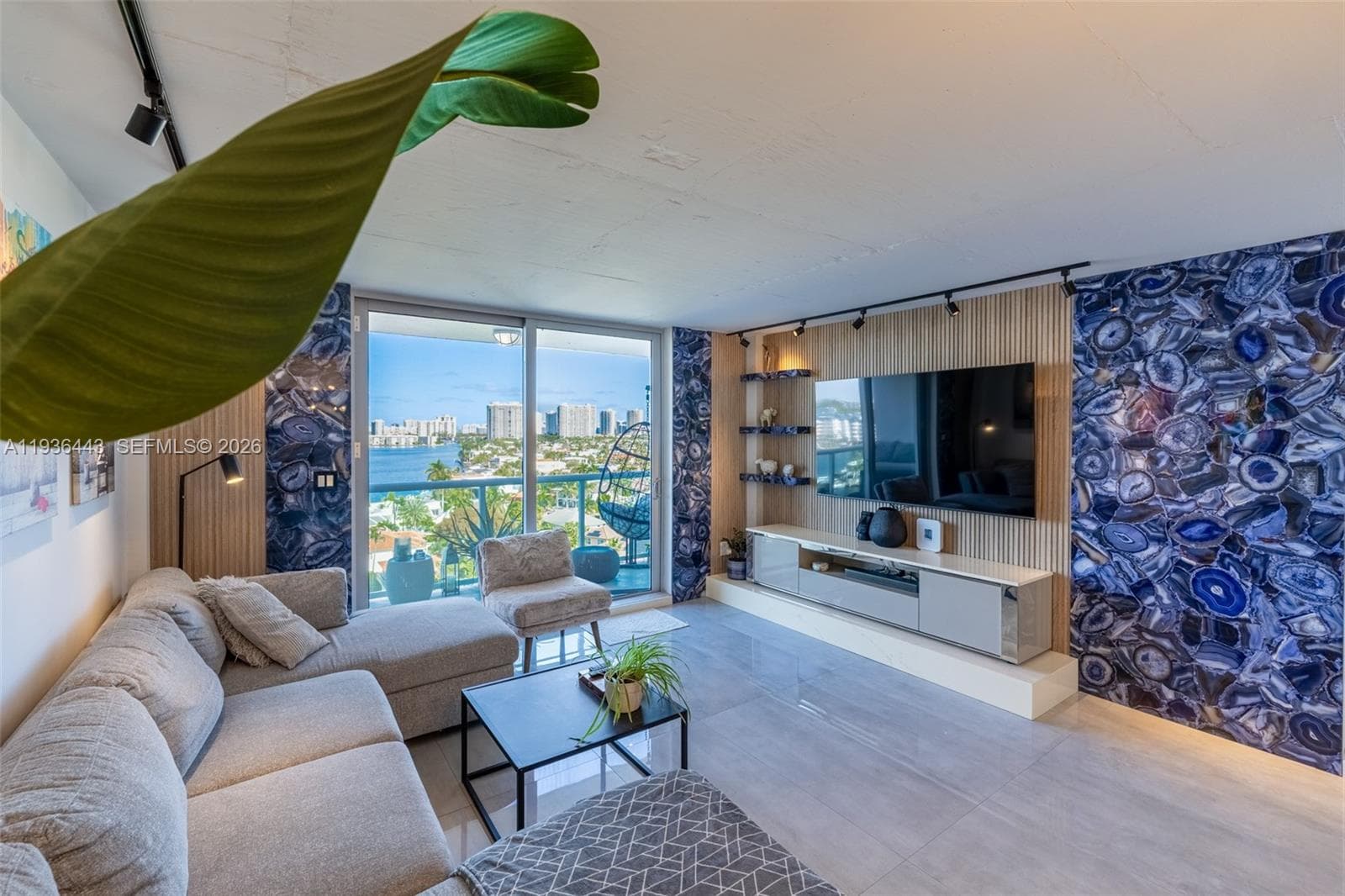 STRATFORD HOUSE CONDO · #1207 in North Miami Beach - Photo 12