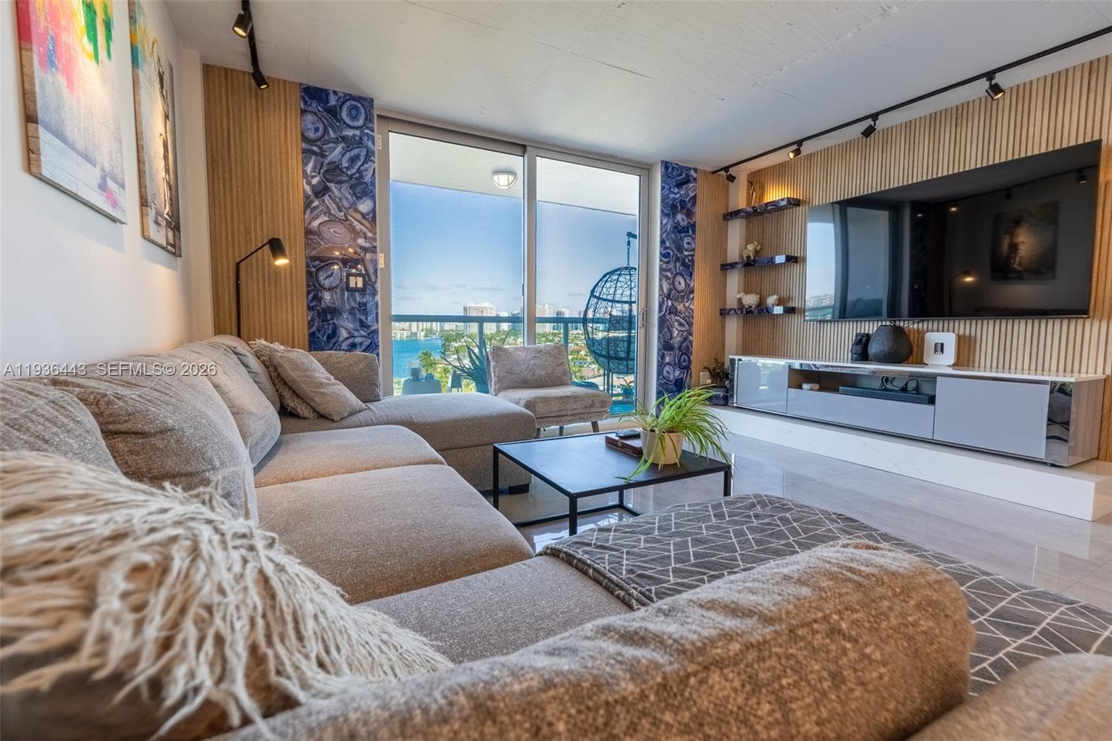 STRATFORD HOUSE CONDO · #1207 in North Miami Beach - Photo 7