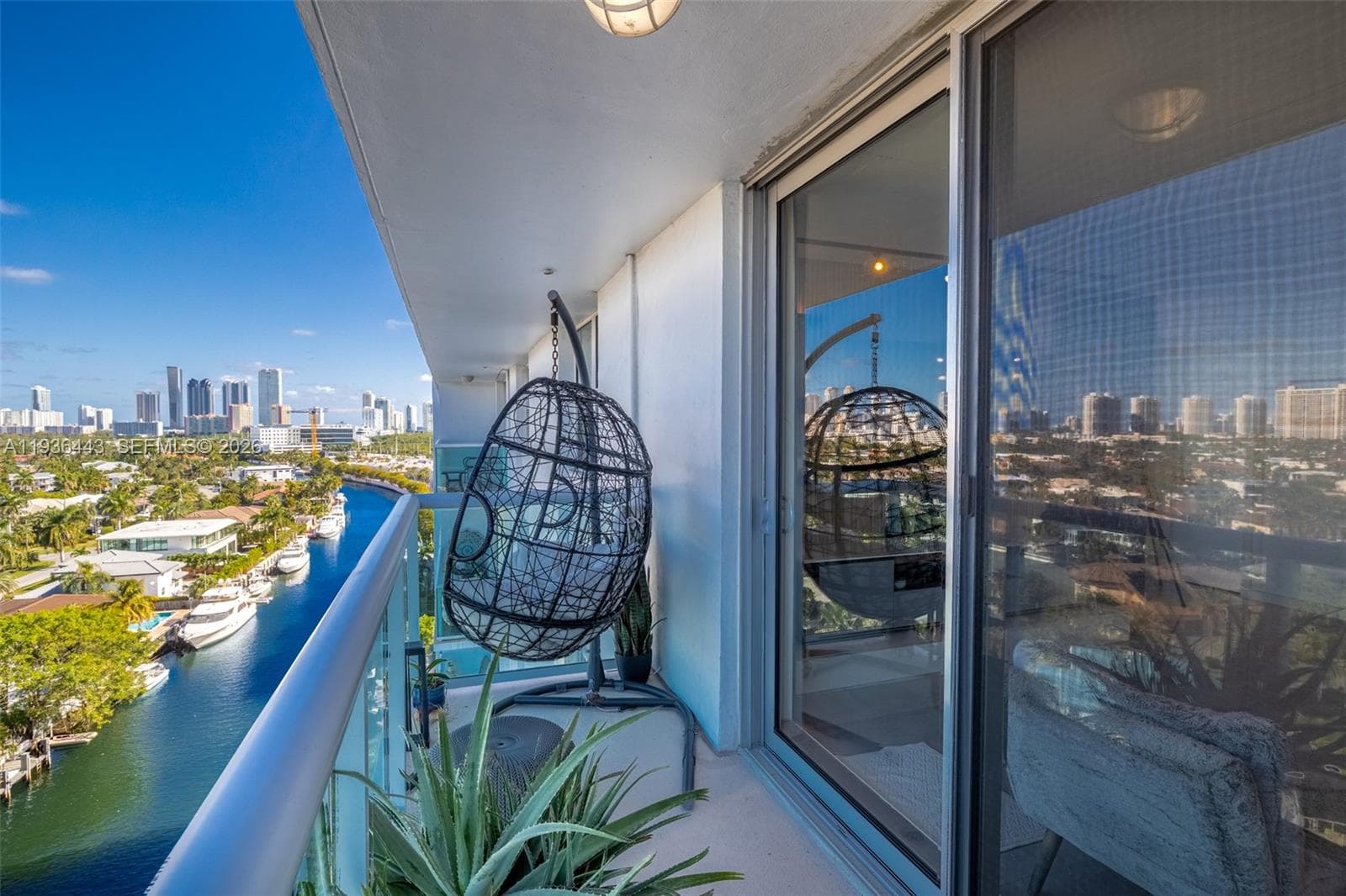 STRATFORD HOUSE CONDO · #1207 in North Miami Beach - Photo 11