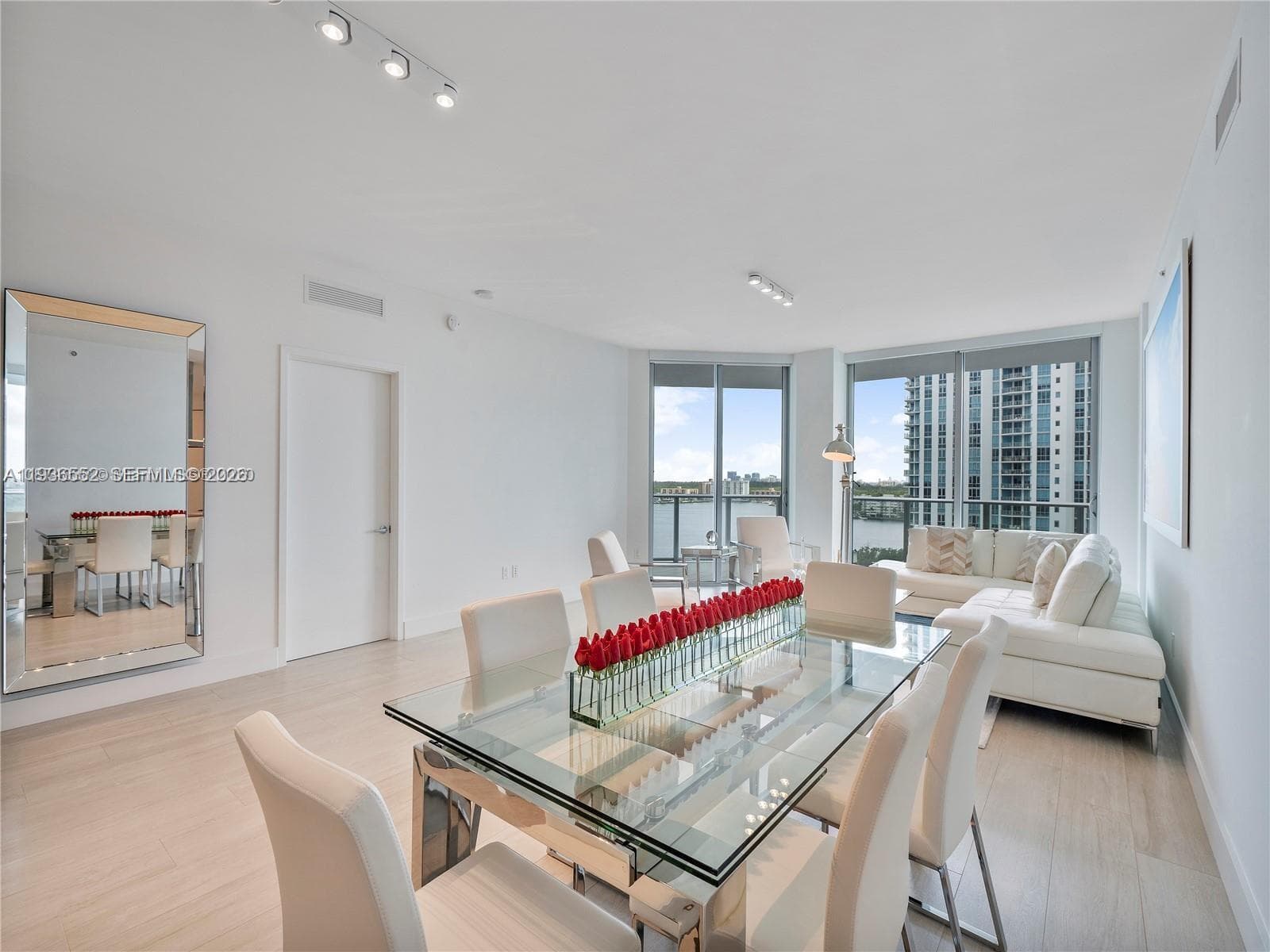 Marina Palms North · #1105 in North Miami Beach - Photo 9
