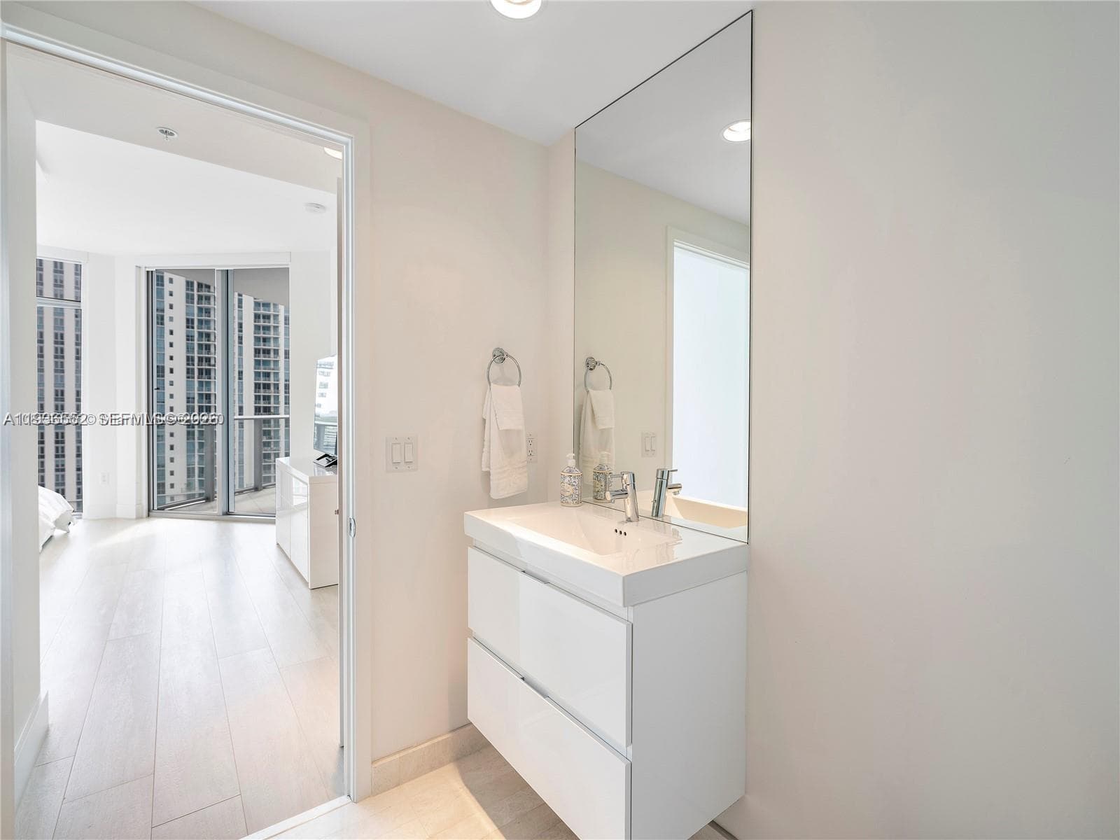 Marina Palms North · #1105 in North Miami Beach - Photo 19