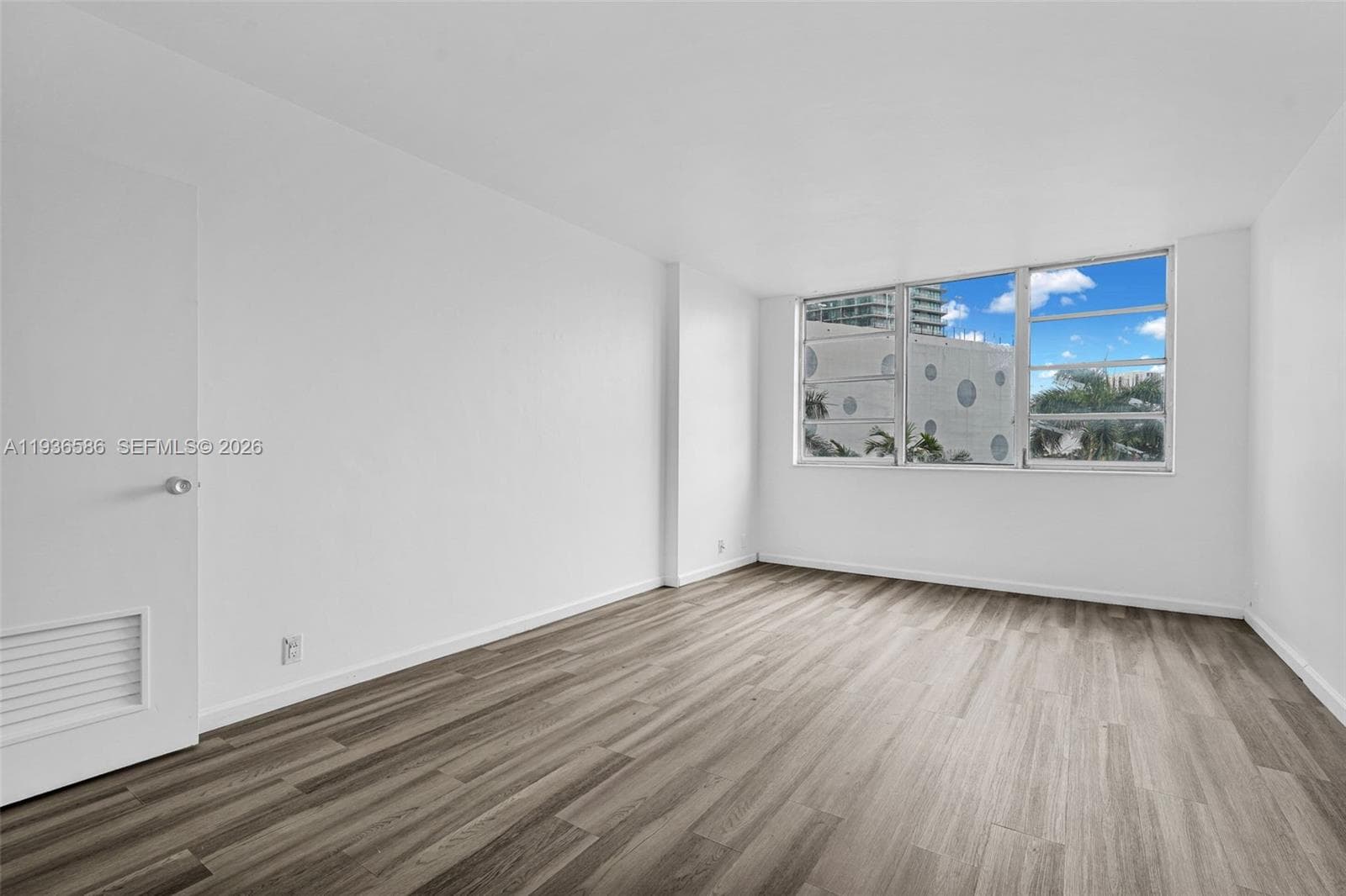 BAY PARK TOWERS CONDO · #418 in Miami - Photo 38