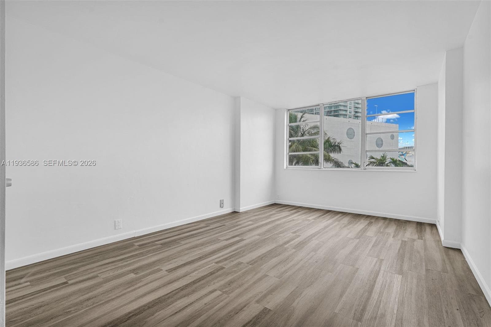 BAY PARK TOWERS CONDO · #418 in Miami - Photo 41
