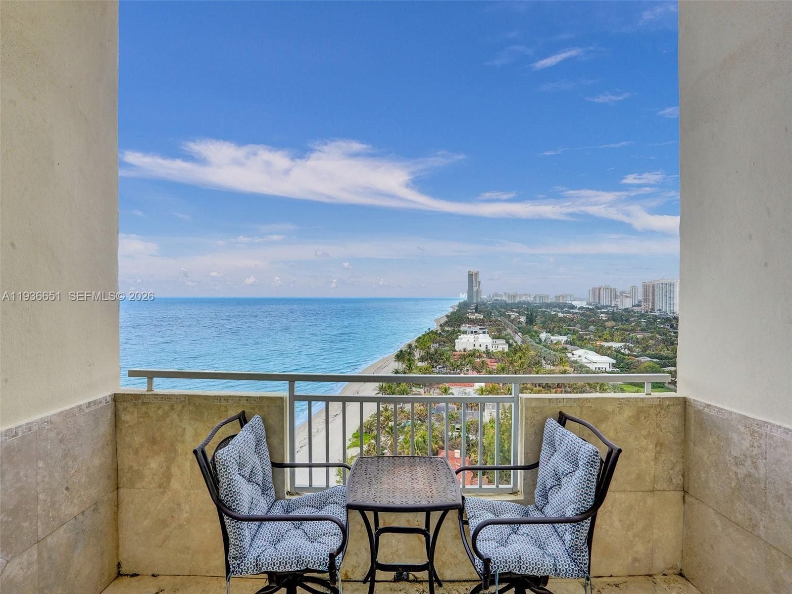 PARKER DORADO CONDO · #1709 in Hallandale Beach - Photo 2