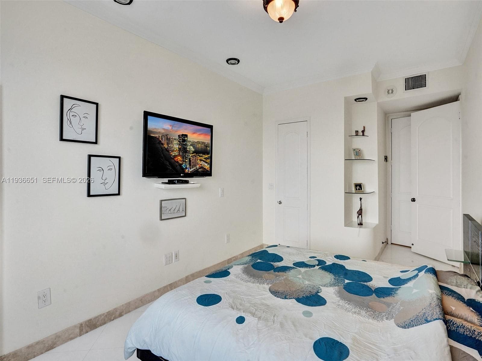 PARKER DORADO CONDO · #1709 in Hallandale Beach - Photo 16