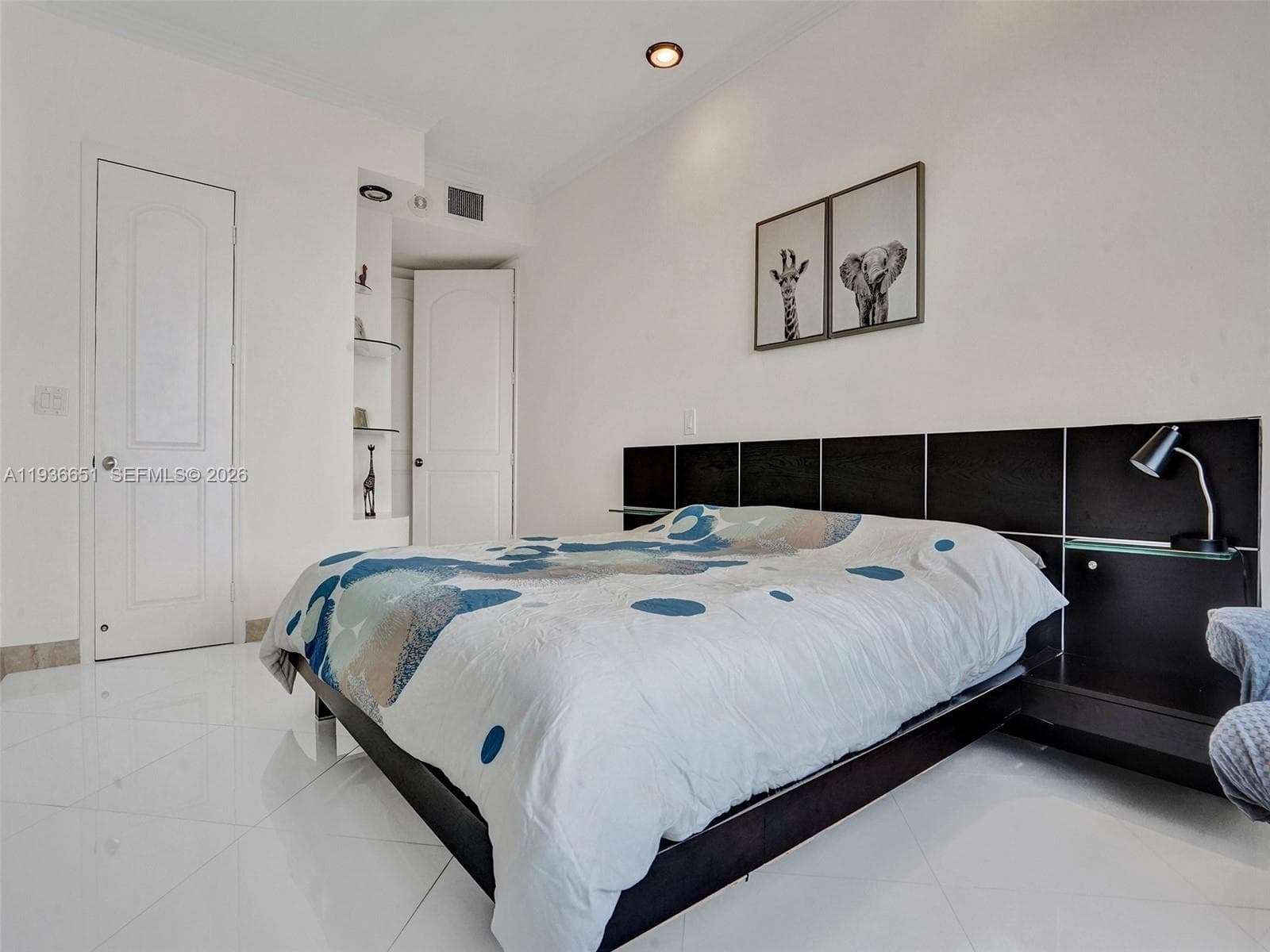 PARKER DORADO CONDO · #1709 in Hallandale Beach - Photo 15
