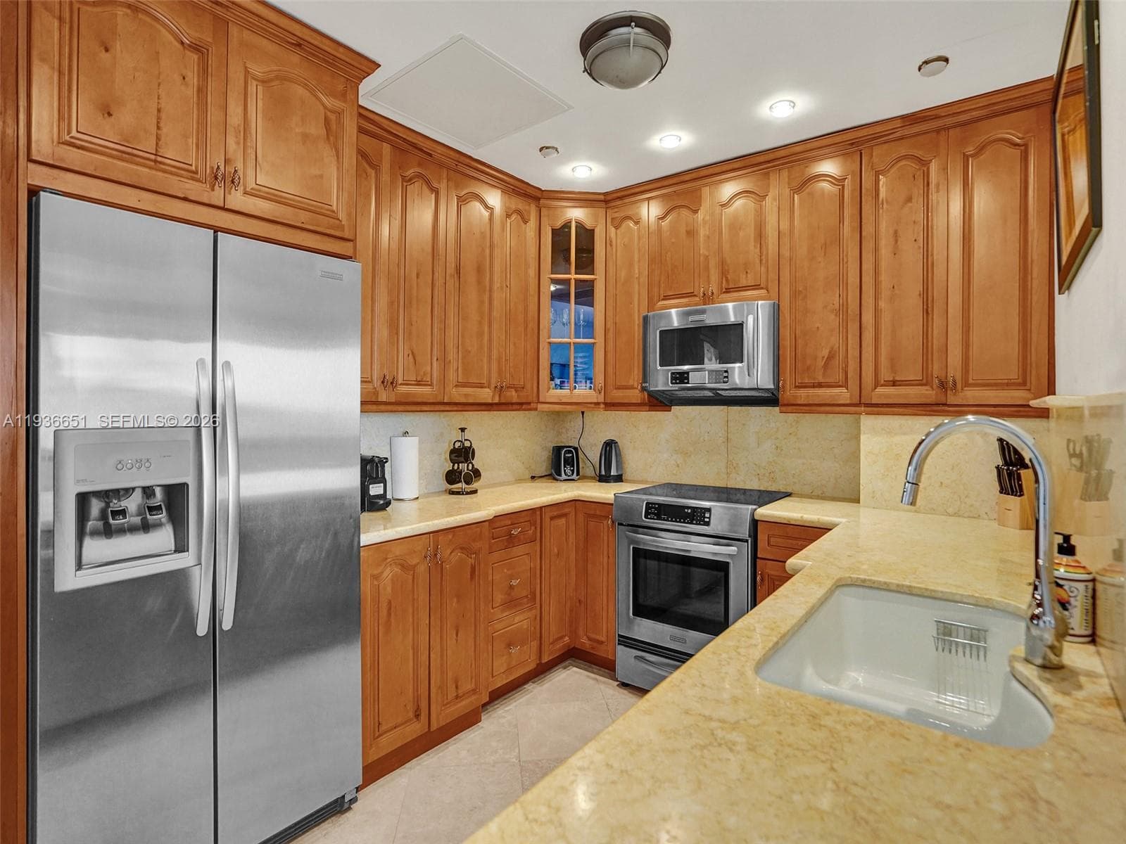 PARKER DORADO CONDO · #1709 in Hallandale Beach - Photo 35