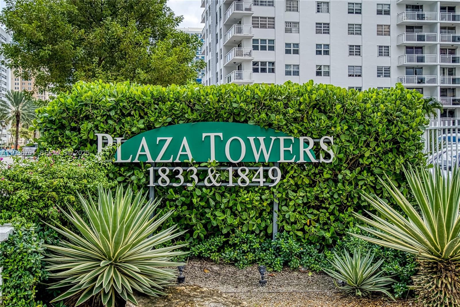 PLAZA TOWERS NORTH CONDO · #902 in Hallandale Beach - Photo 41