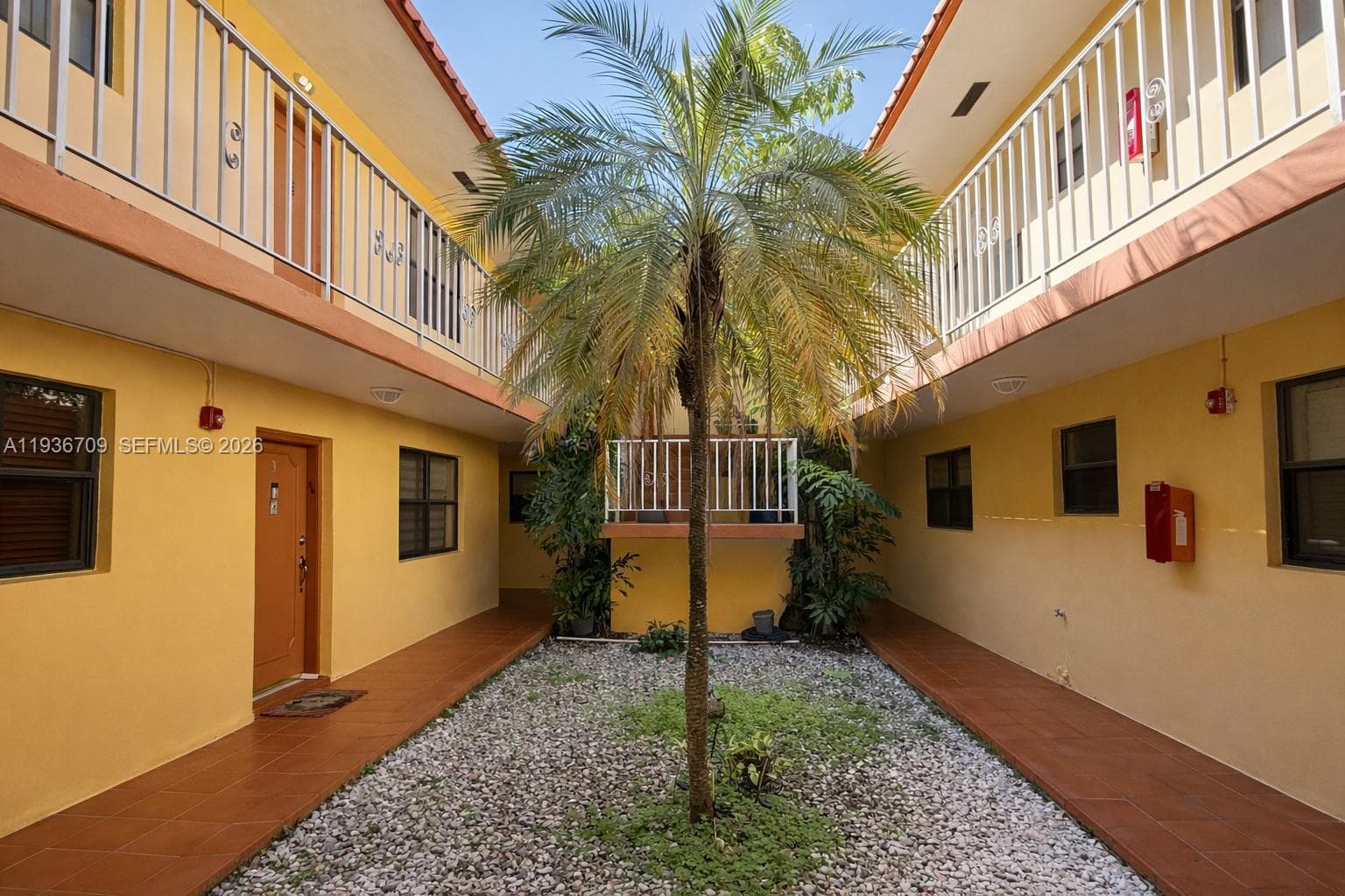 MELROSE PLACE SOUTH CONDO · #7 in North Miami Beach - Photo 2