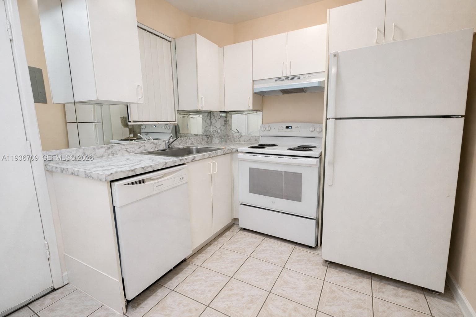 MELROSE PLACE SOUTH CONDO · #7 in North Miami Beach - Photo 4