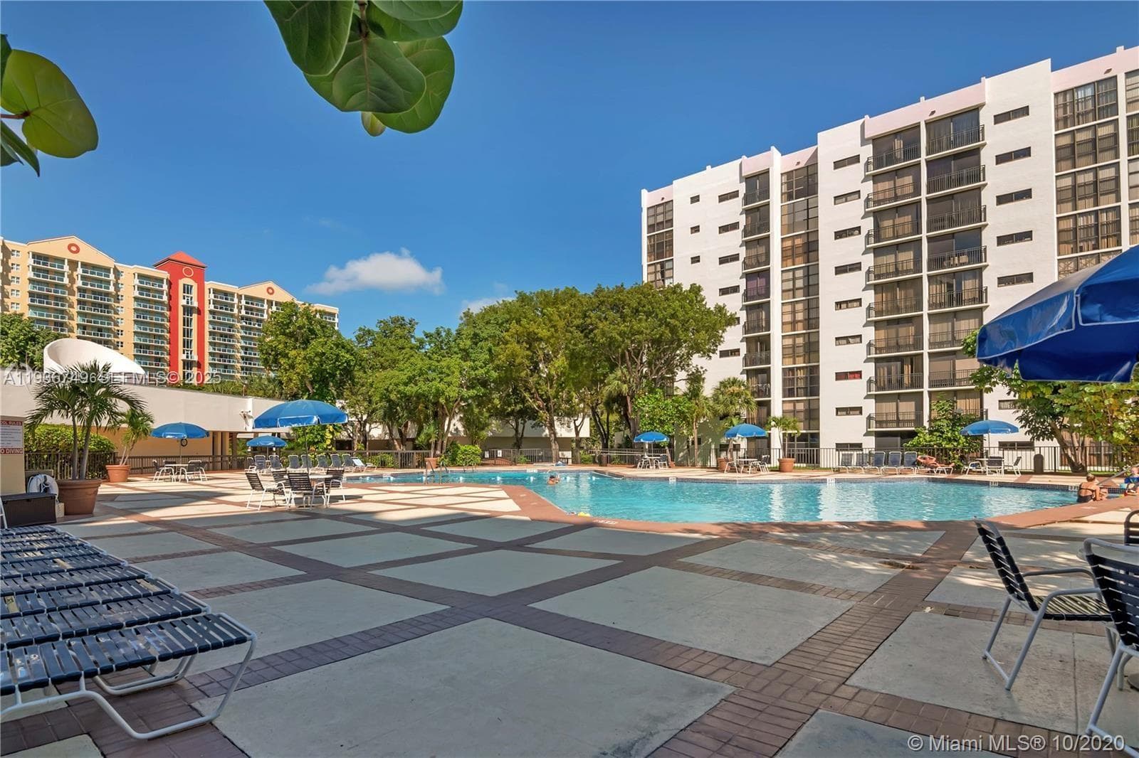 PLAZA OF AMERICAS CONDO P · #620 in Sunny Isles Beach - Photo 7