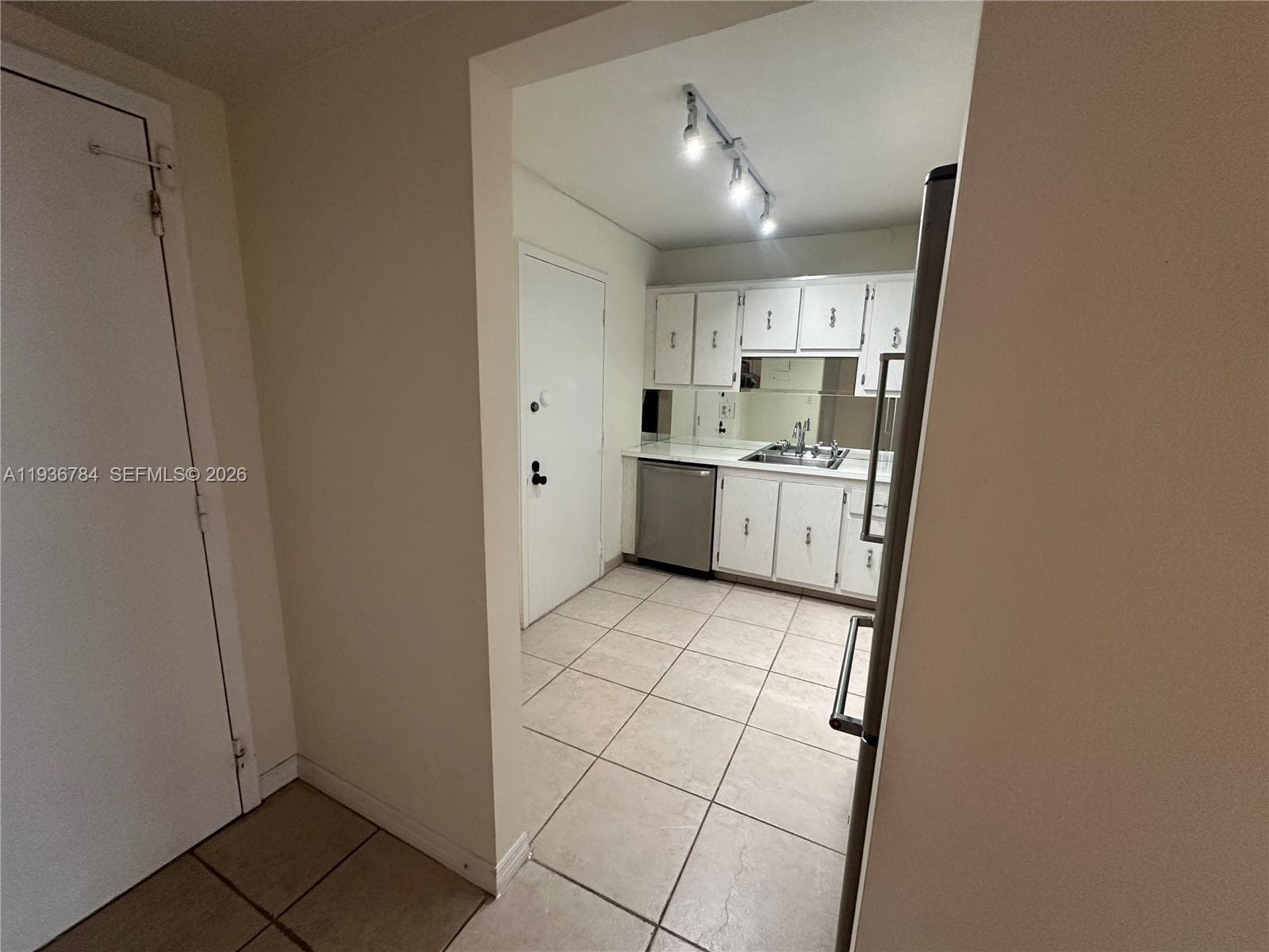 THE OLYMPUS · #1402 in Hallandale Beach - Photo 20