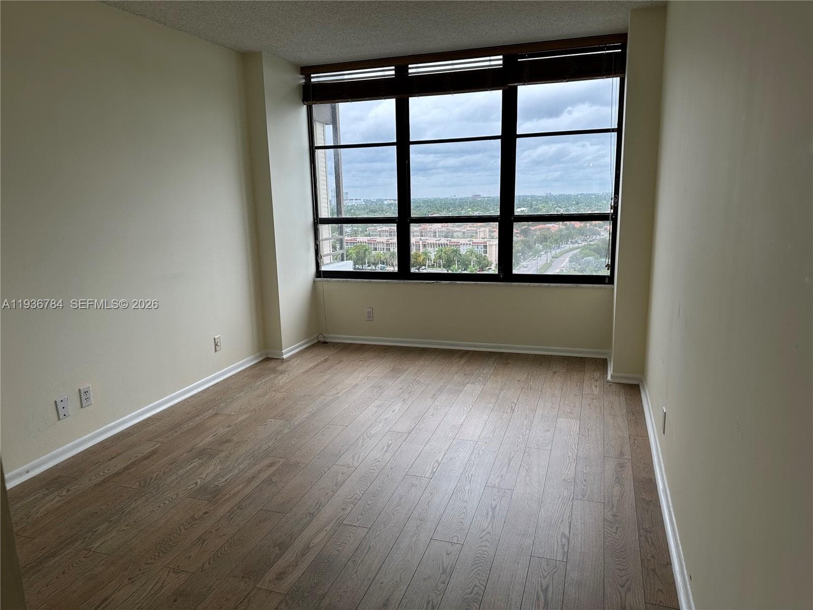 THE OLYMPUS · #1402 in Hallandale Beach - Photo 15