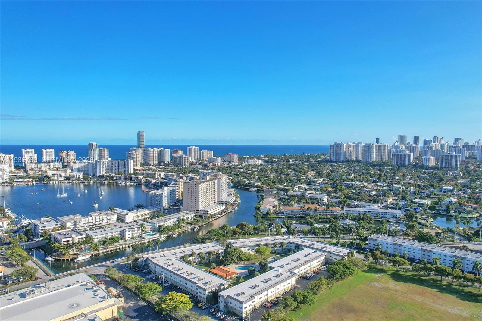 Paradise by the Sea · #305 in Hallandale Beach - Photo 22