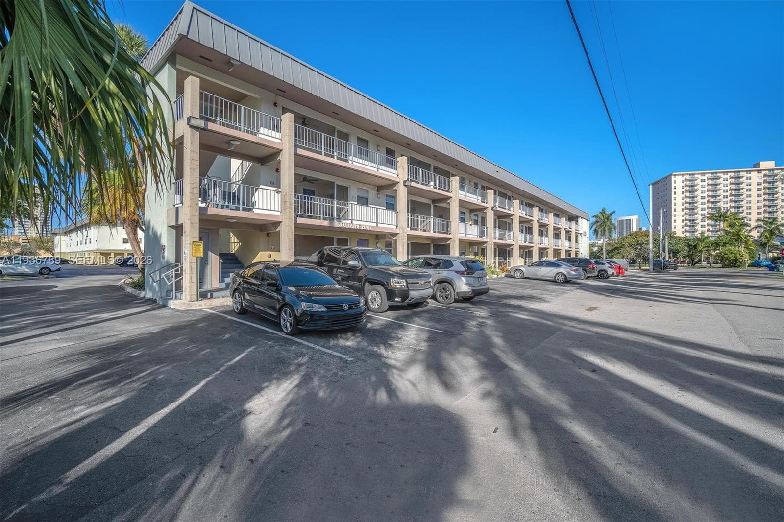 Paradise by the Sea · #305 in Hallandale Beach - Photo 38