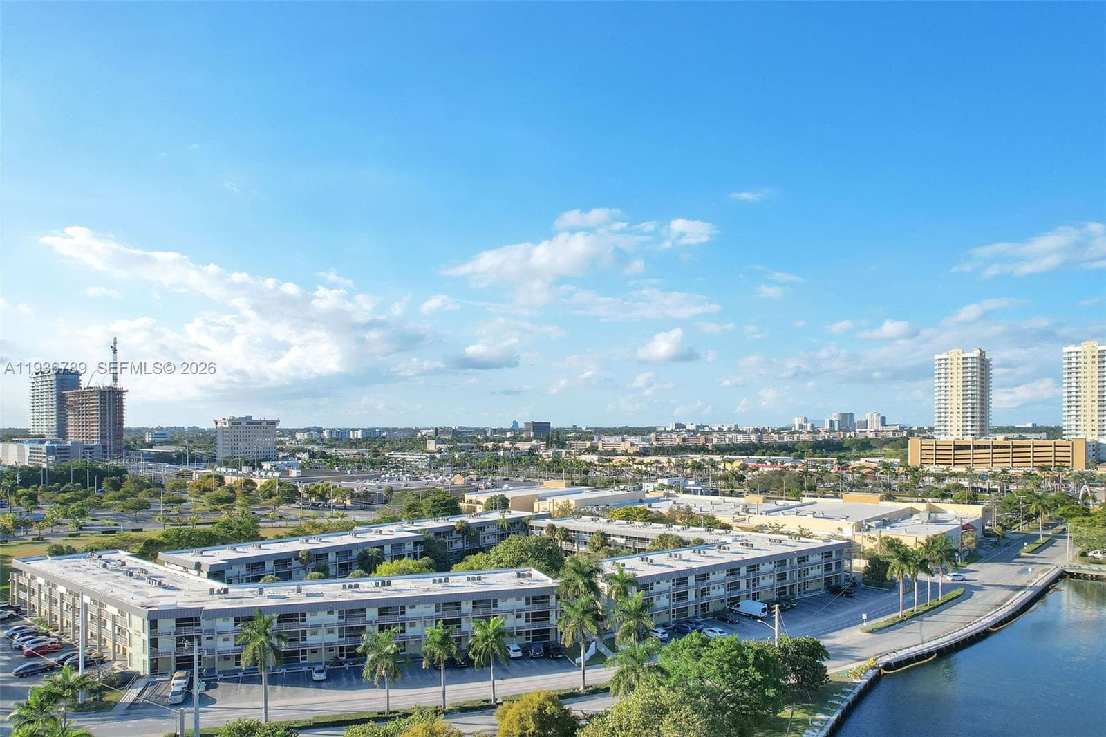 Paradise by the Sea · #305 in Hallandale Beach - Photo 33