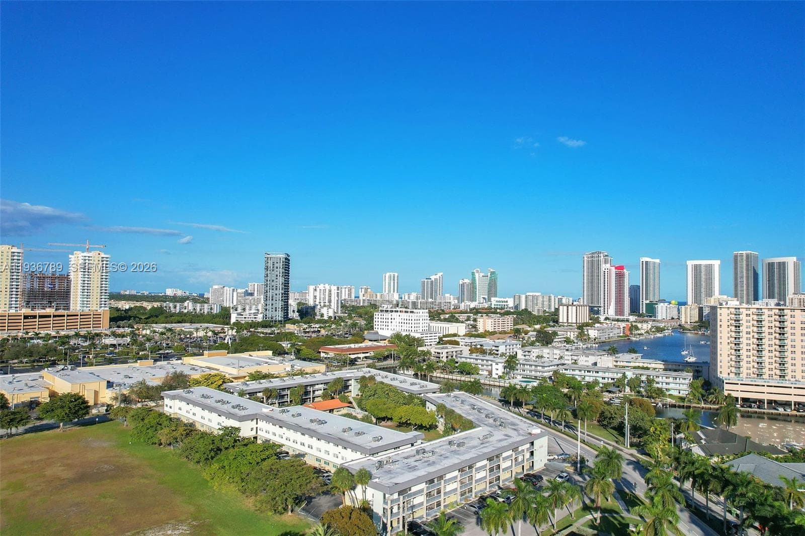 Paradise by the Sea · #305 in Hallandale Beach - Photo 25