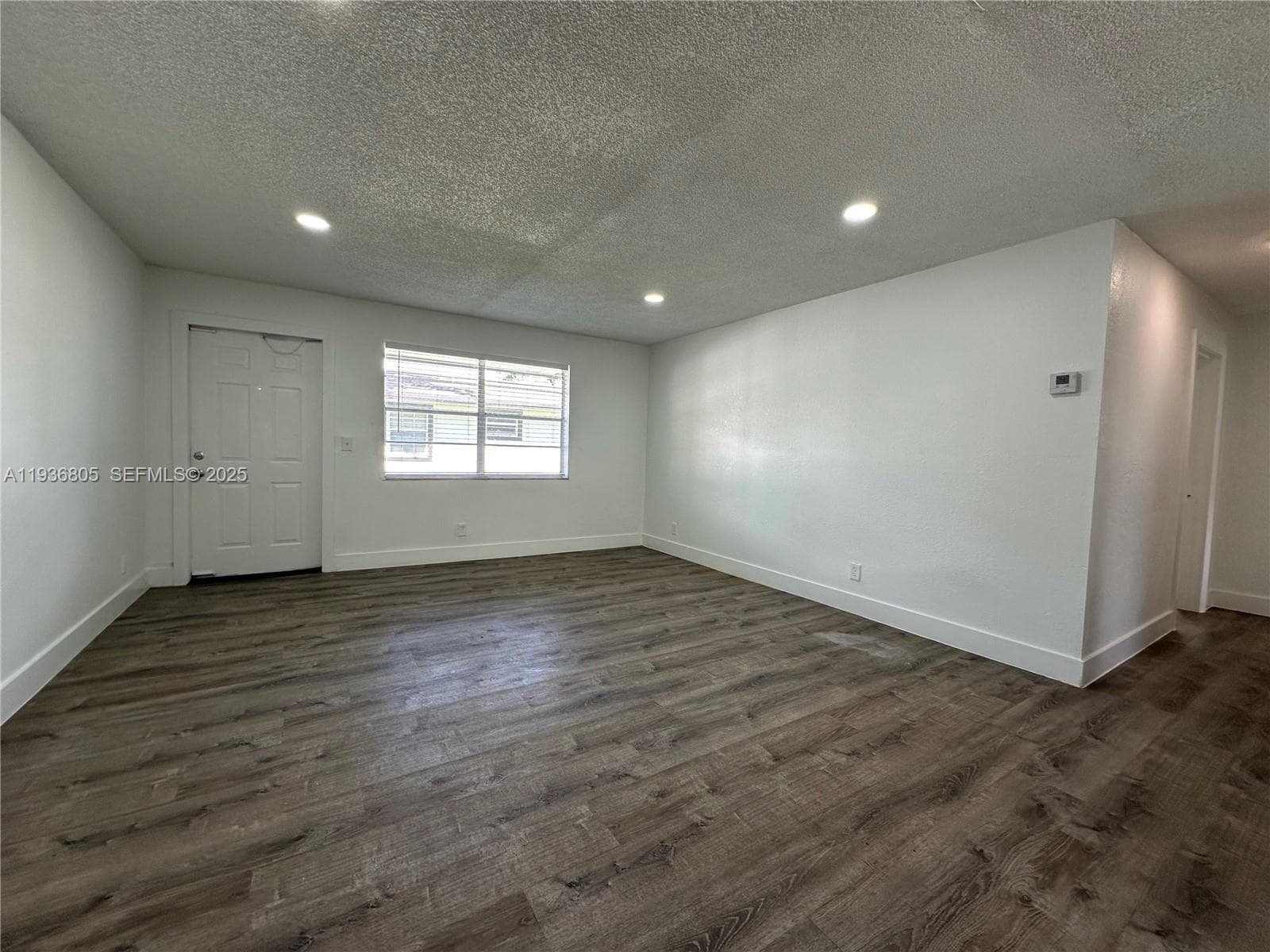 TOWN OF HALLANDALE B-13 · #B in Hallandale Beach - Photo 11