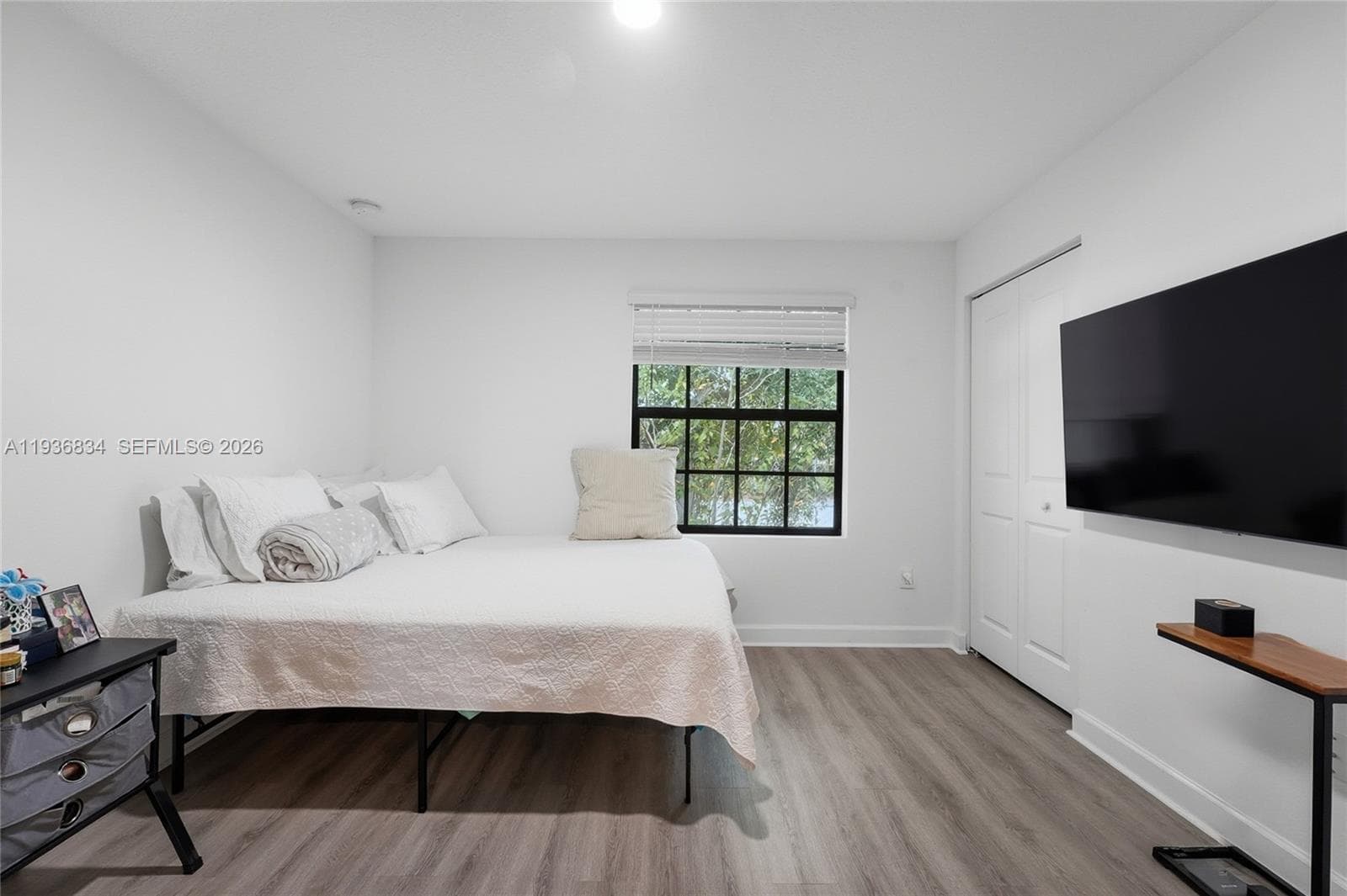 5059 Genove Pl photo 13