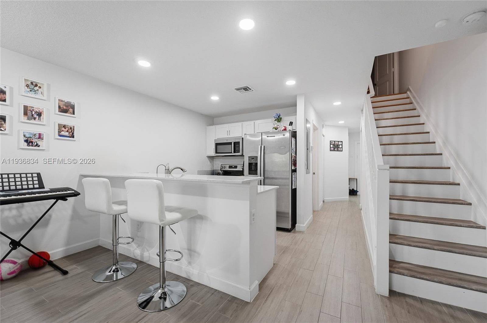 5059 Genove Pl photo 7