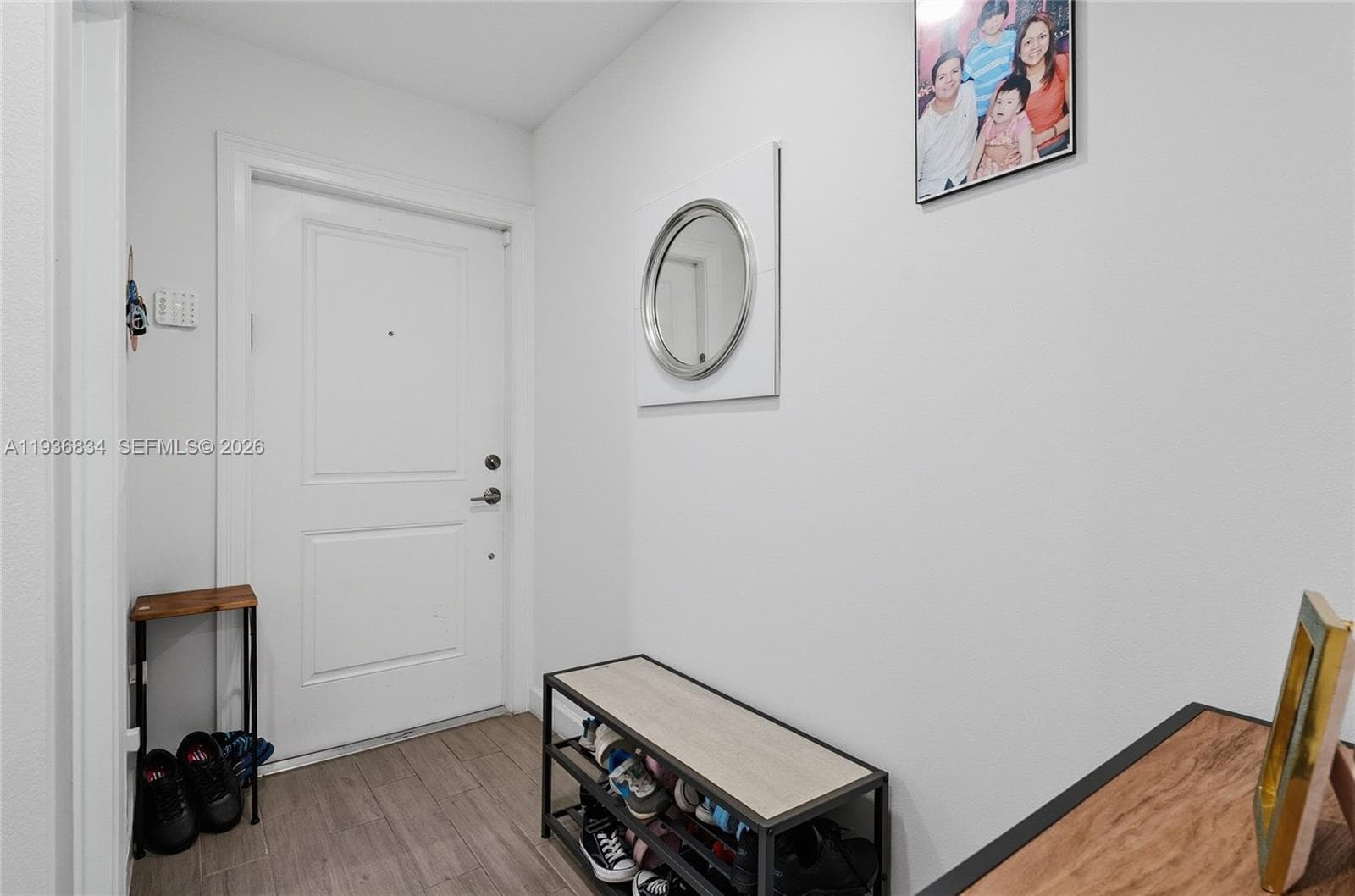 5059 Genove Pl photo 3