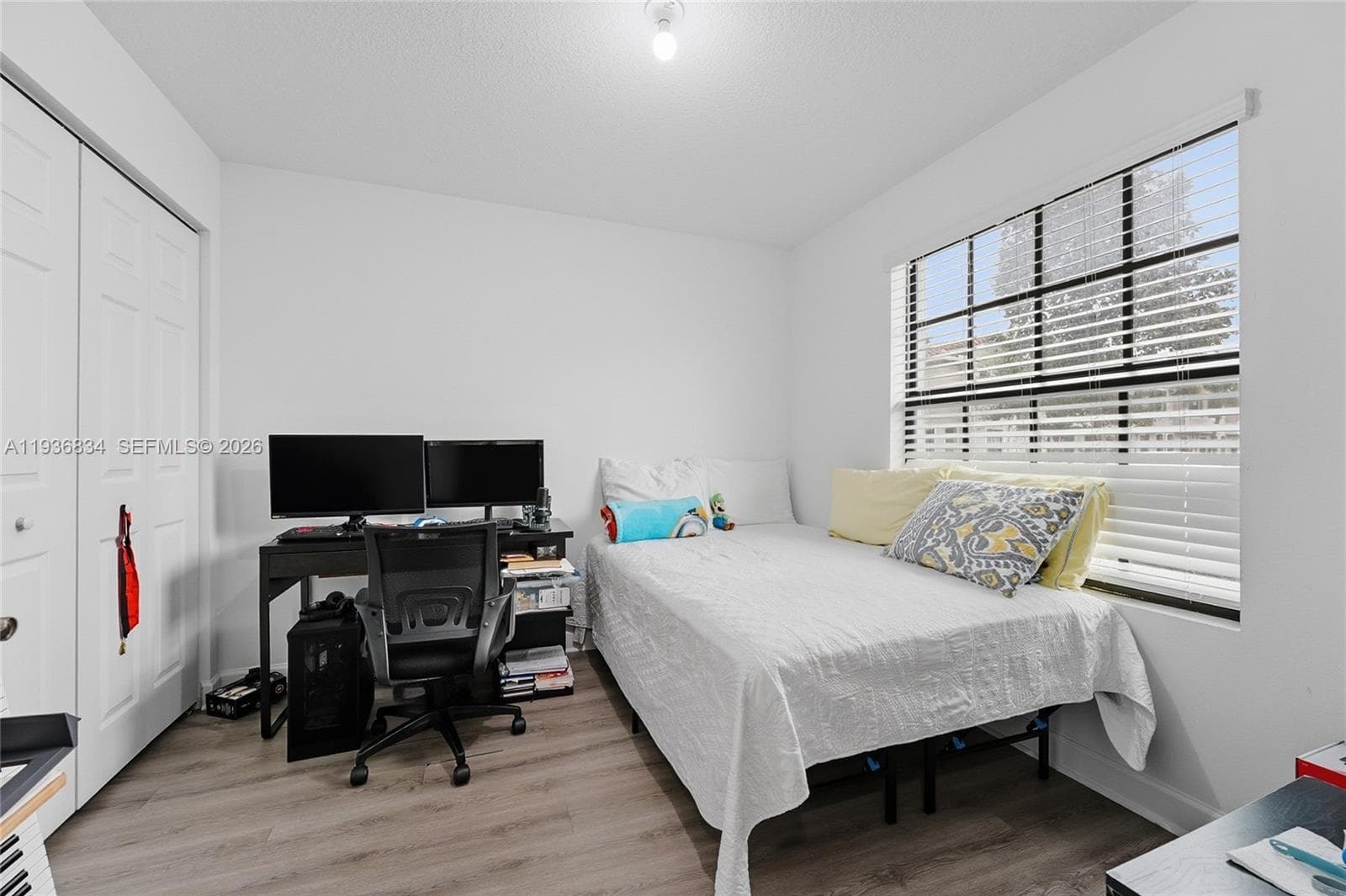 5059 Genove Pl photo 10