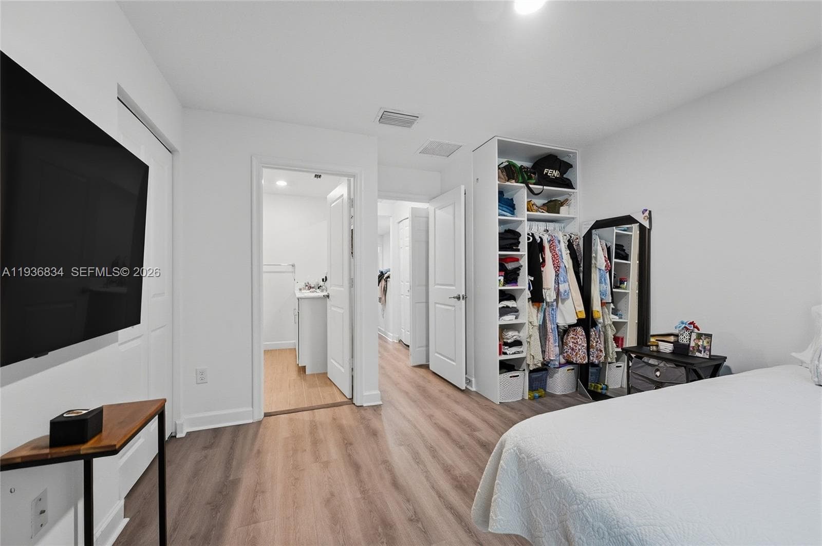 5059 Genove Pl photo 14