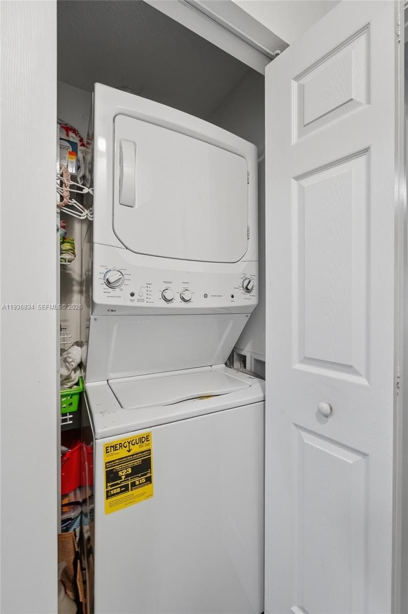 5059 Genove Pl photo 19