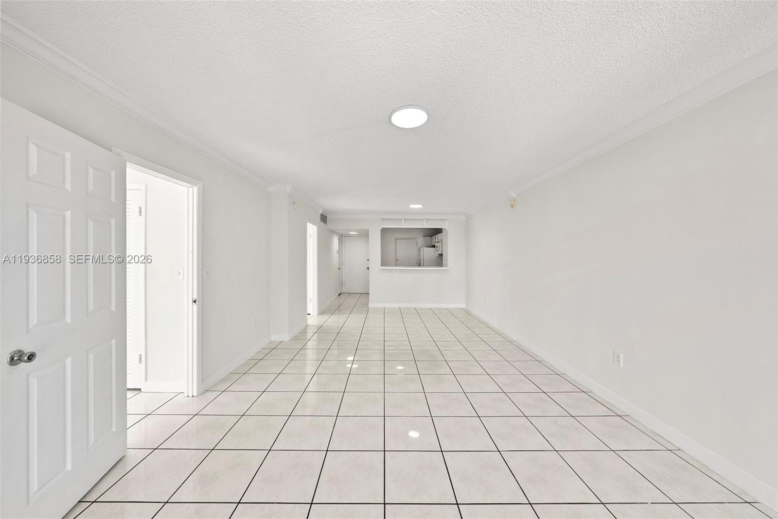 VILLA ROYAL CONDO · #801 in Miami Beach - Photo 7