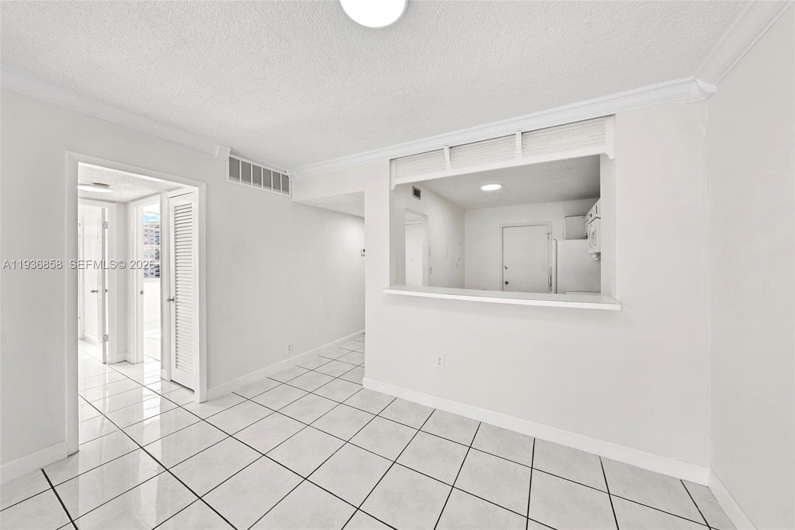VILLA ROYAL CONDO · #801 in Miami Beach - Photo 9