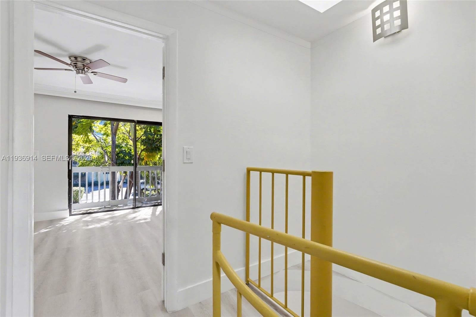 523 NE 38th St #6 photo 32