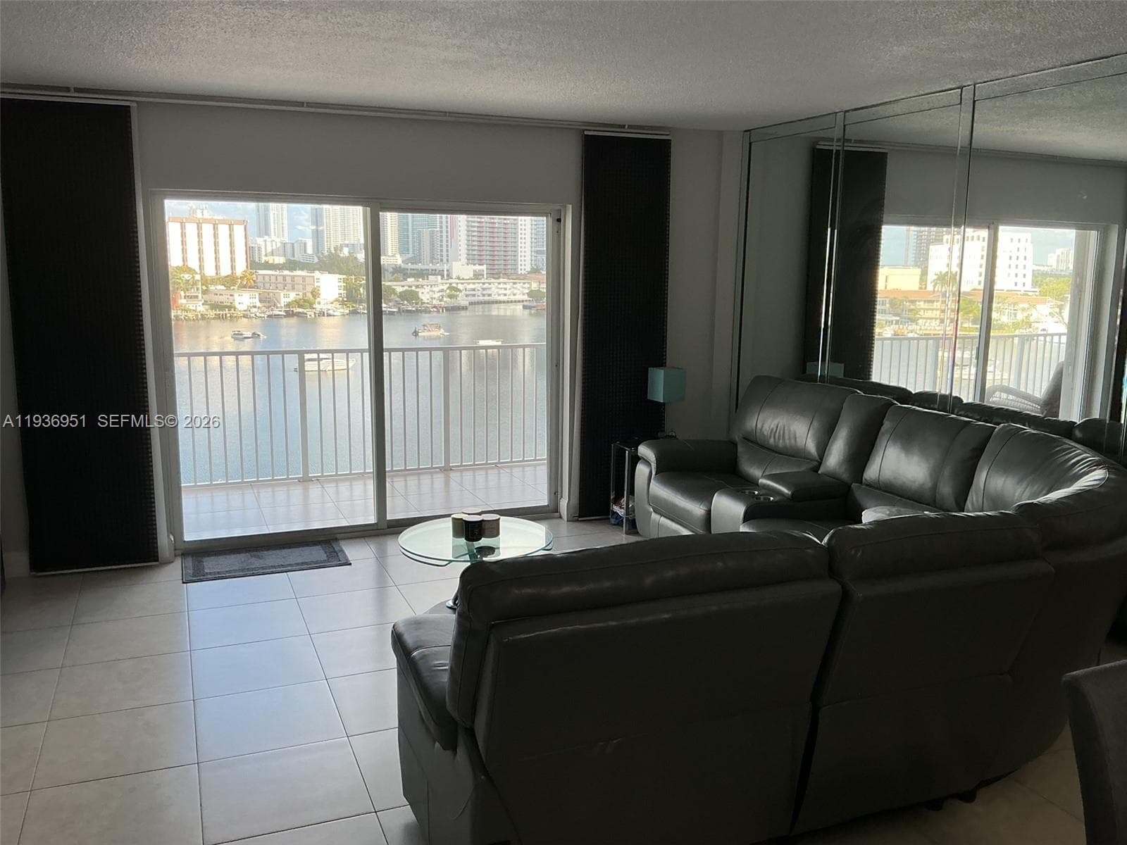 PARK LAYNE TOWERS CONDO · #55 in Hallandale Beach - Photo 13