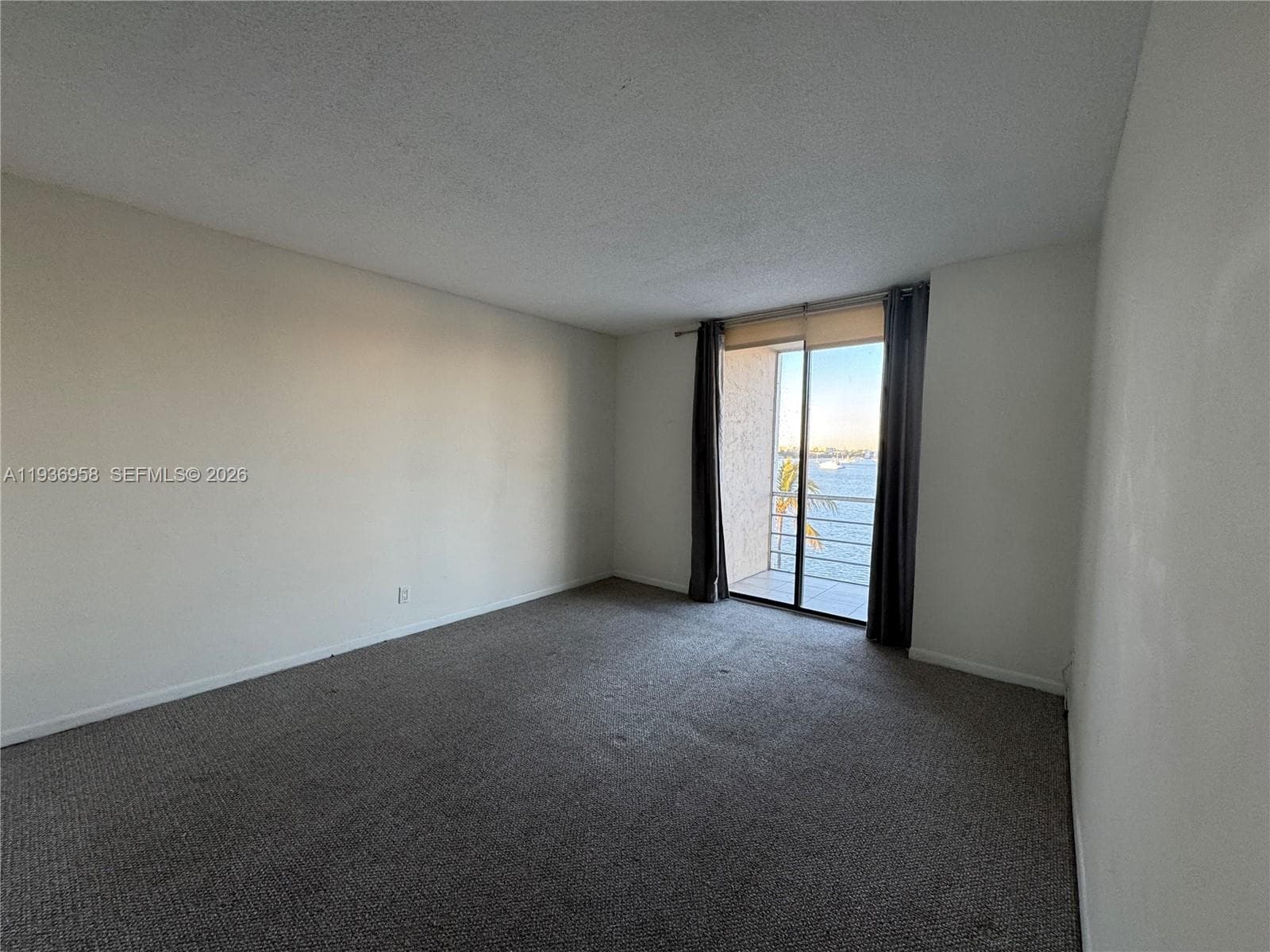 CARLTON BAY CONDO · #5P in North Miami Beach - Photo 10