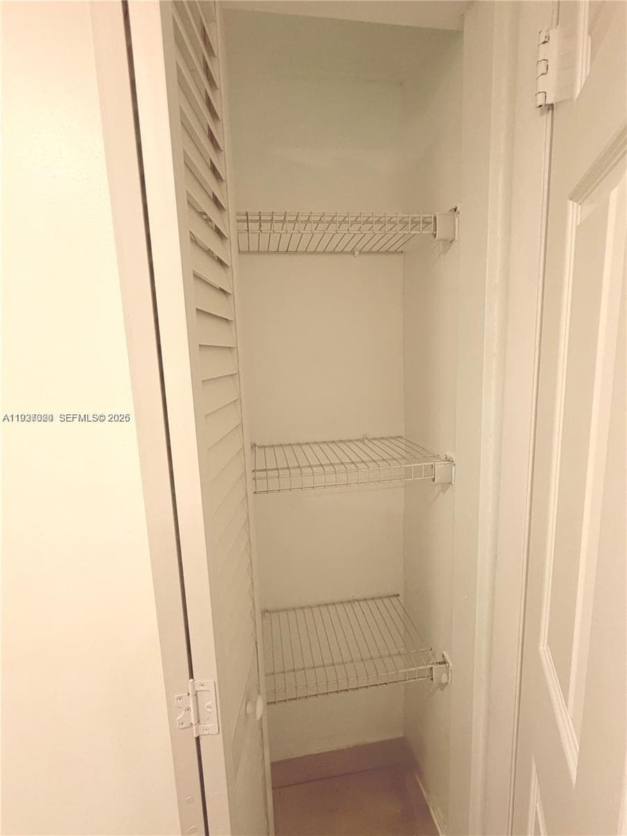 CYPRESS VILLAGE CONDO · #I20 in Miami Lakes - Photo 9