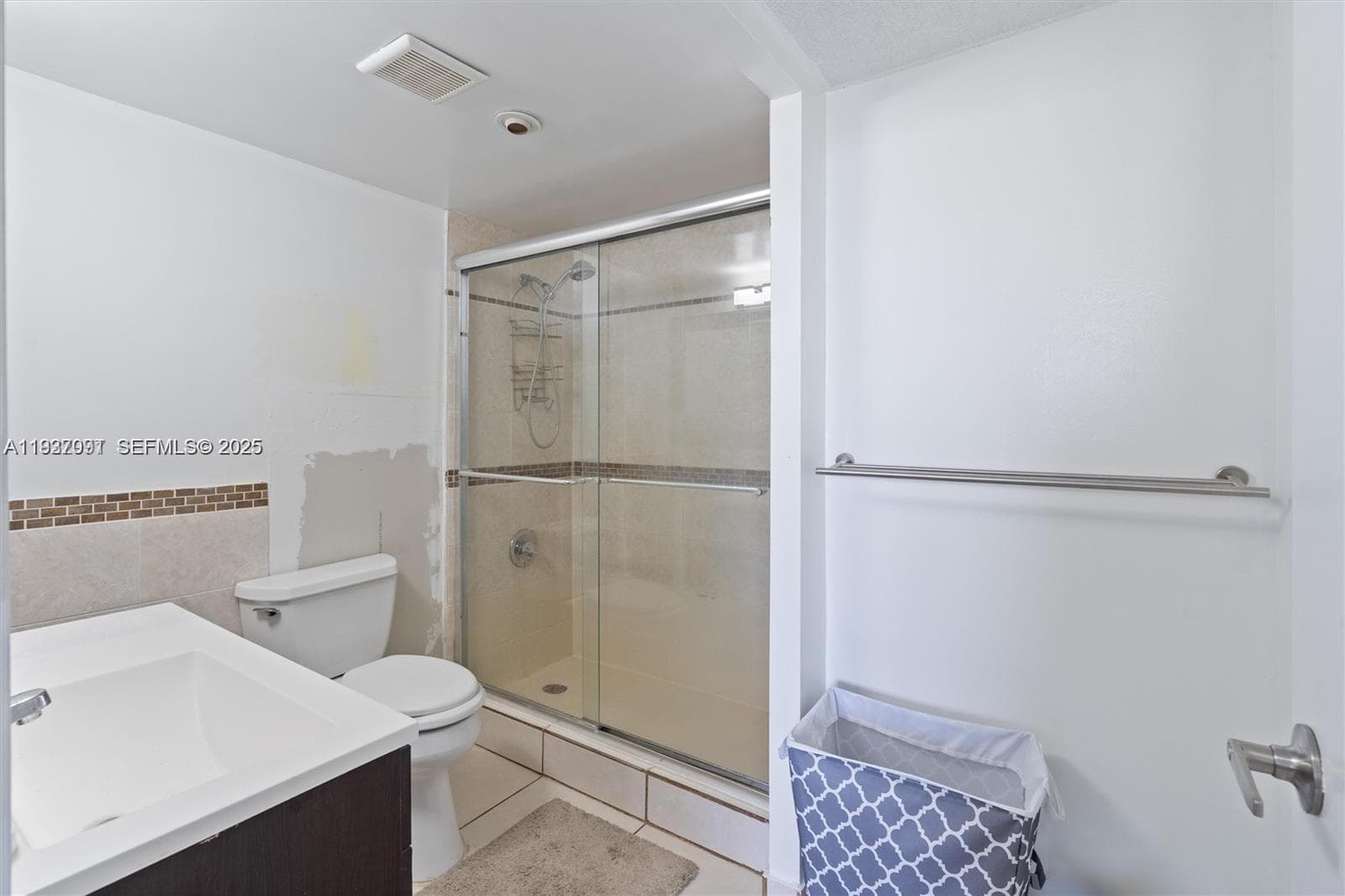 Winston Towers 200 · #218 in Sunny Isles Beach - Photo 12