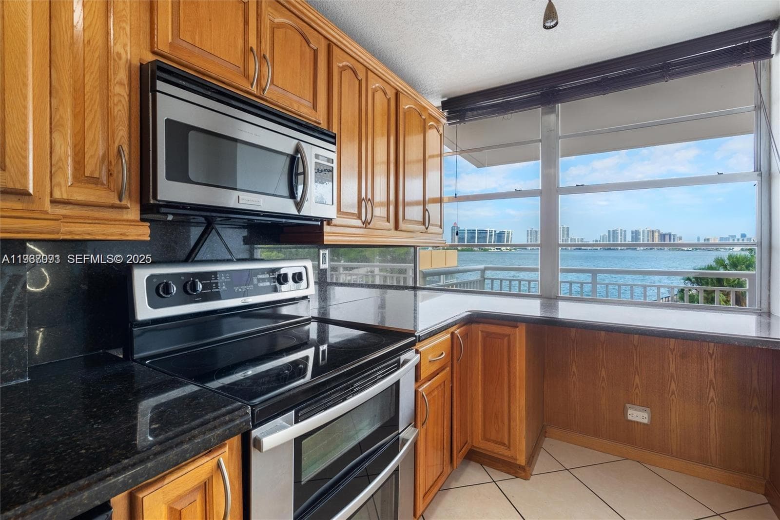 Winston Towers 200 · #218 in Sunny Isles Beach - Photo 3