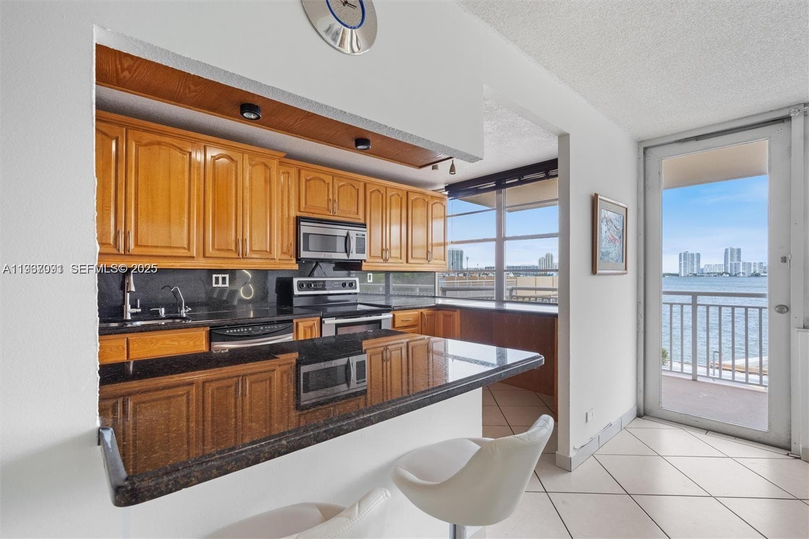 Winston Towers 200 · #218 in Sunny Isles Beach - Photo 4