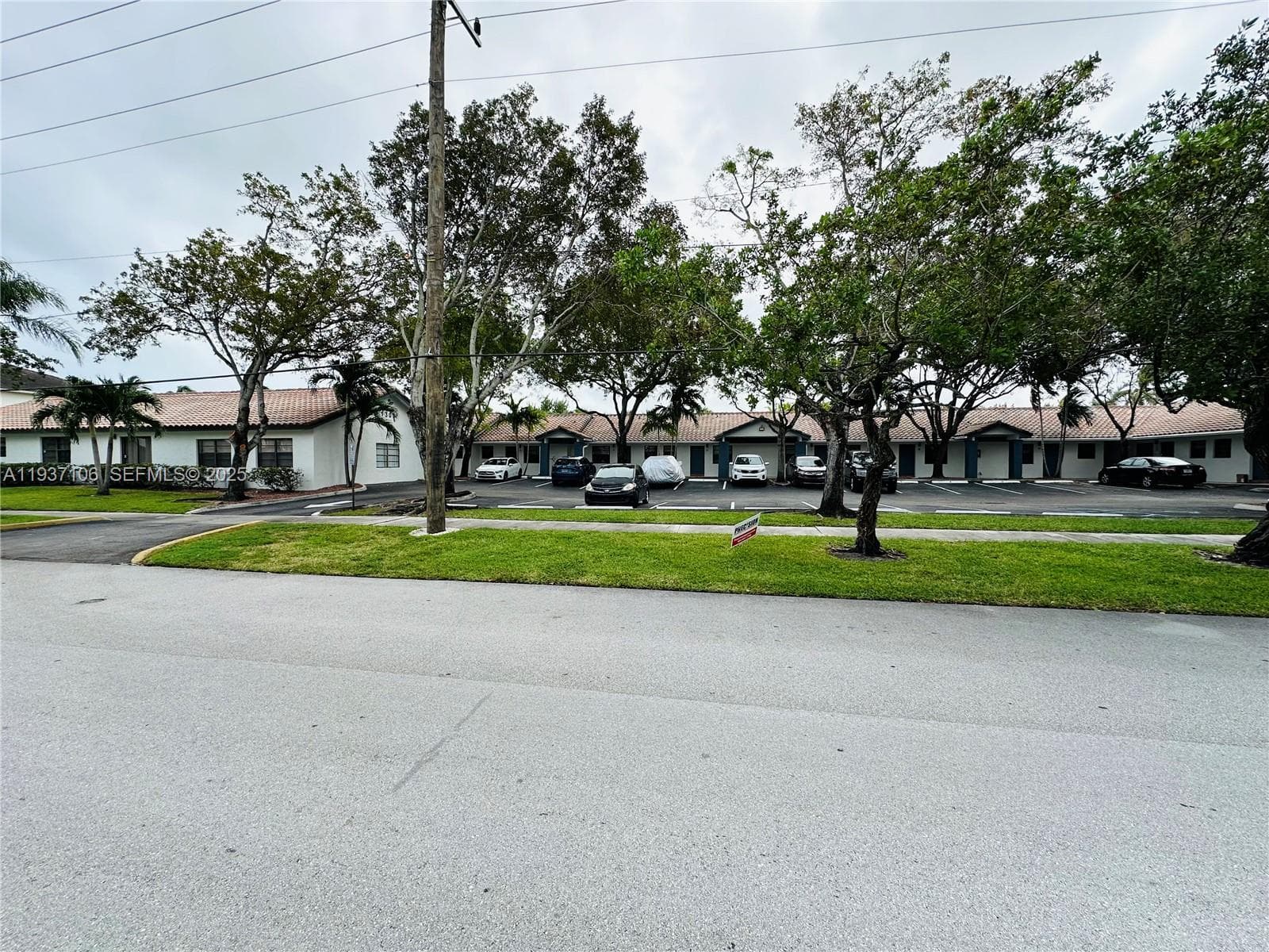 DIPLOMAT GOLF ESTATES ADD · #2 in Hollywood - Photo 15