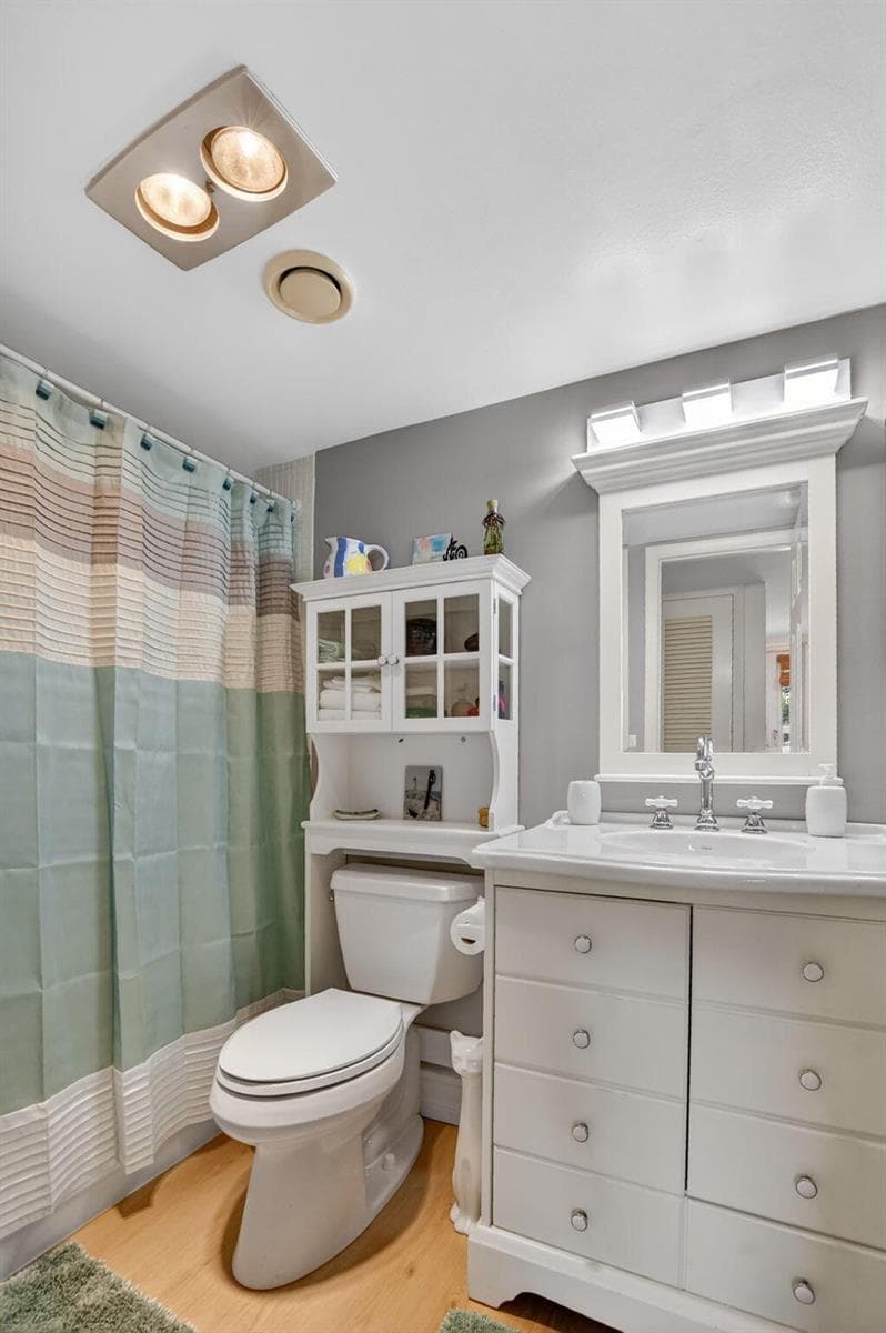 Guest bathroom